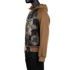 Dolce & Gabbana Jacke aus Kaschmir und Seide mit Kapuze und königlichem Druck in Braun mit Kapuze 50