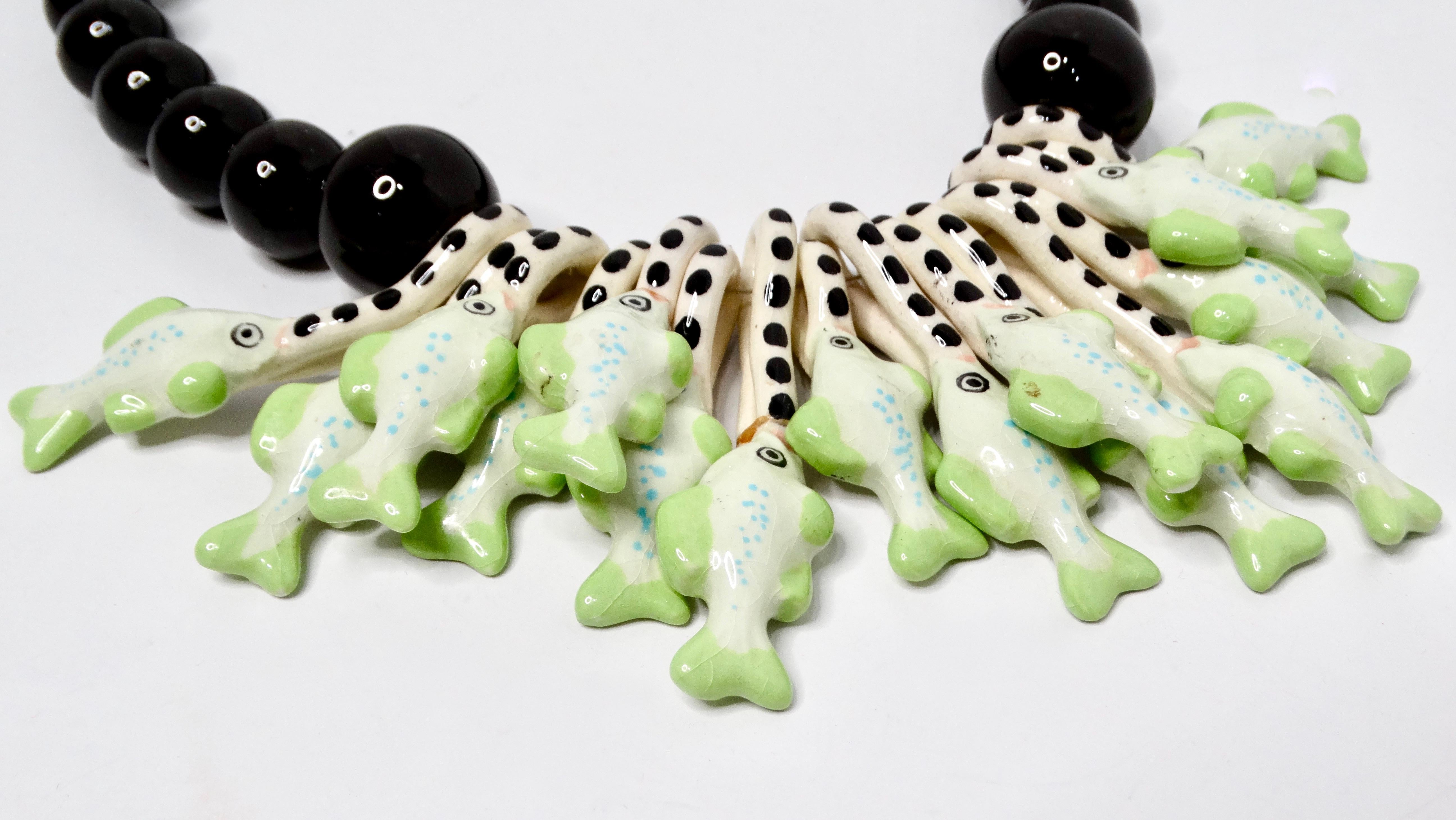 Dolce & Gabbana Inspired Vintage Parrot Pearls Fish Ceramic Beaded Necklace en vente 1
