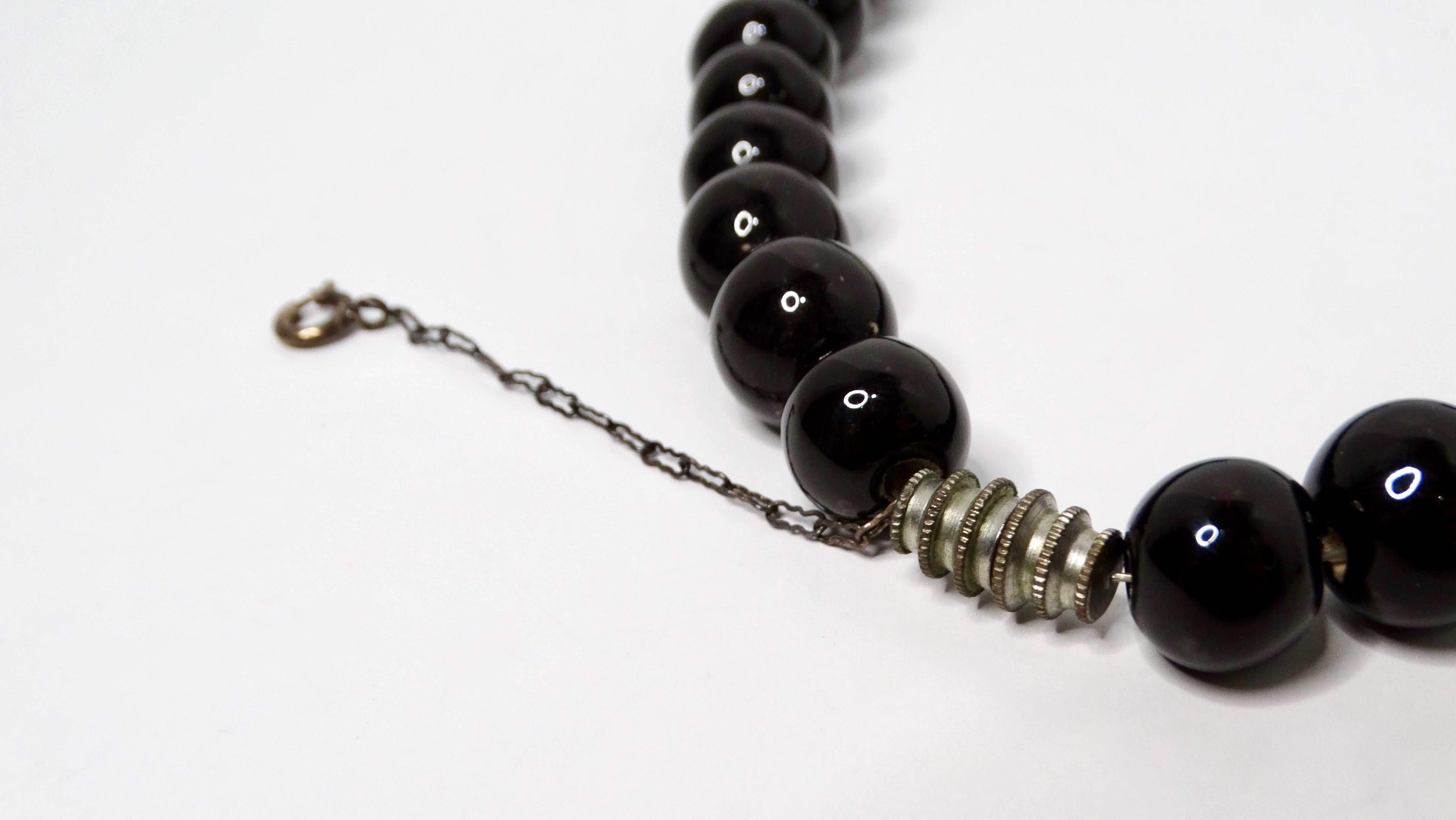 Dolce & Gabbana Inspired Vintage Parrot Pearls Fish Ceramic Beaded Necklace en vente 4