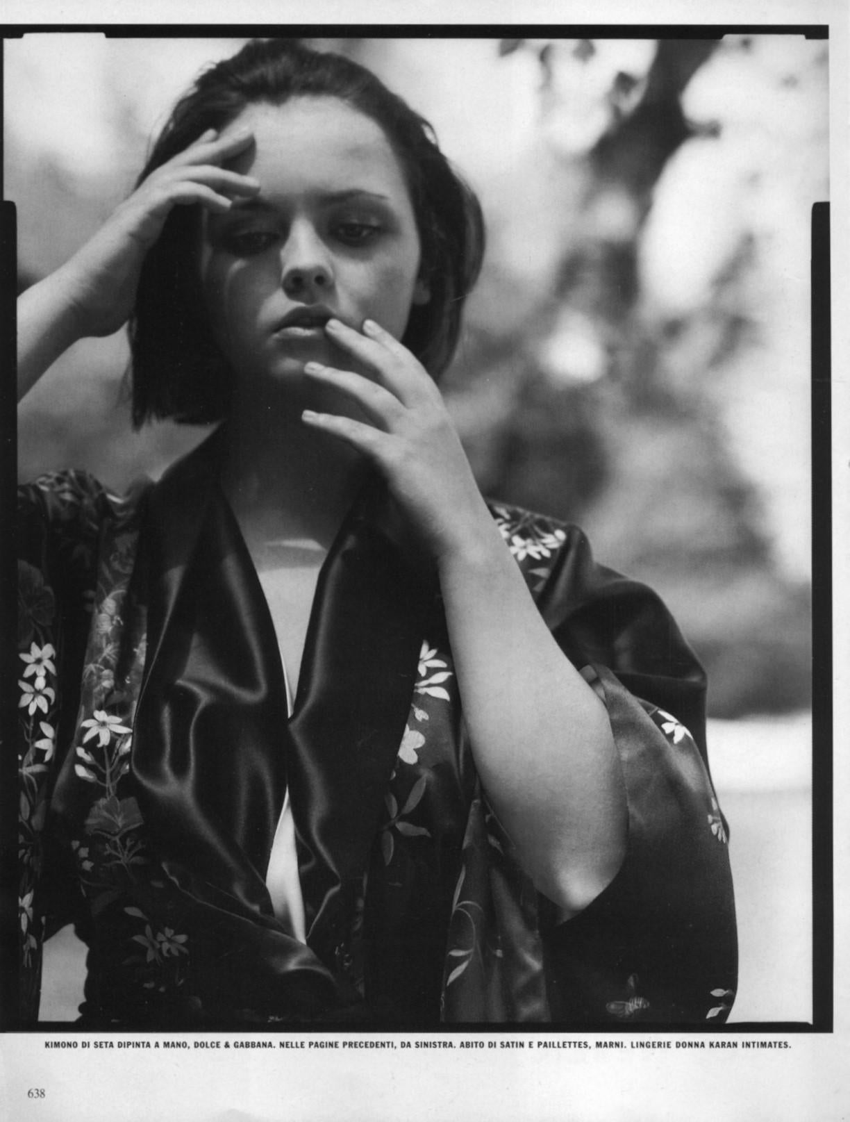 Gray Dolce & Gabbana ivory silk hand-painted kimono dress coat, fw 1998 For Sale