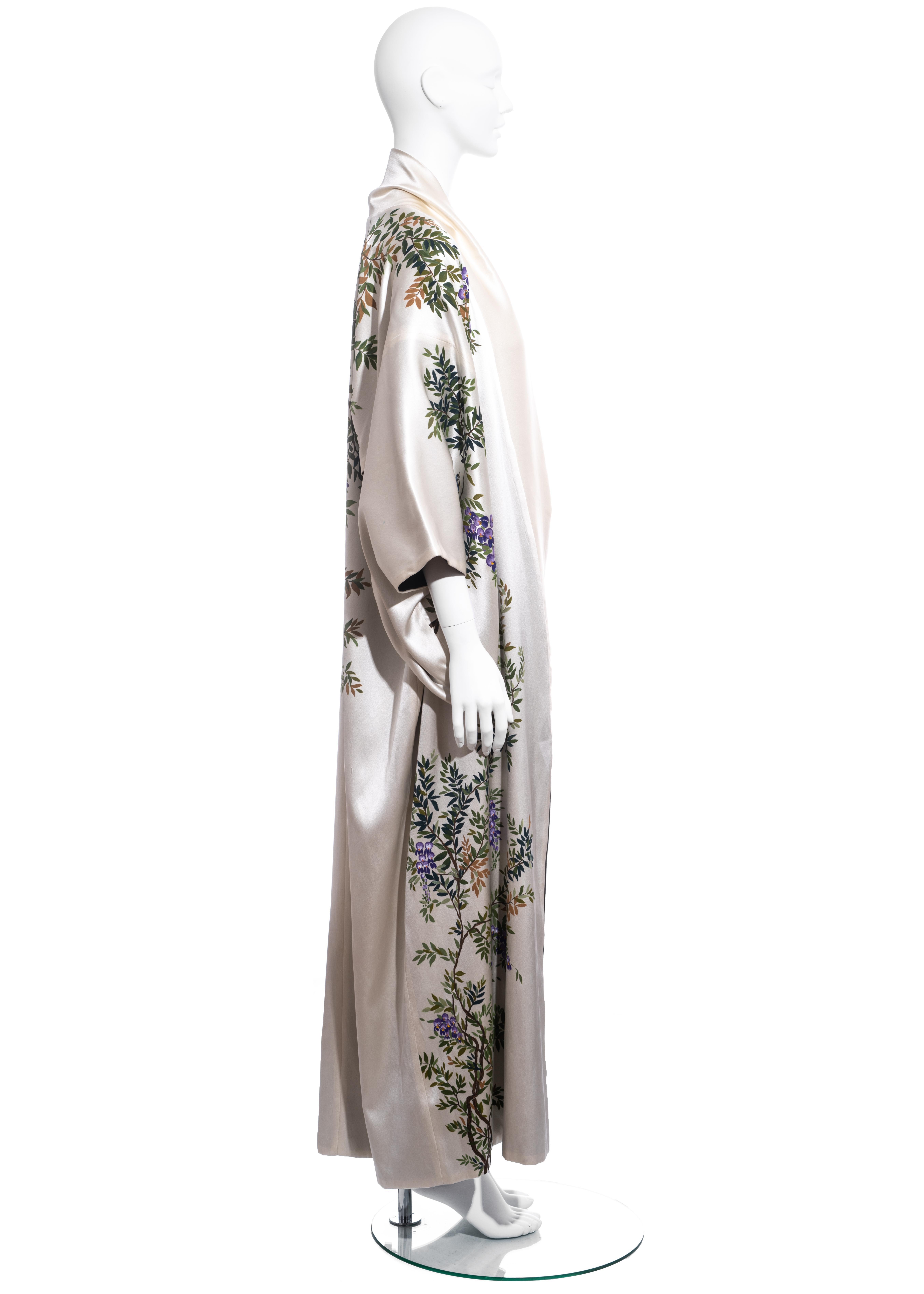 Women's Dolce & Gabbana ivory silk hand-painted kimono dress coat, fw 1998 For Sale