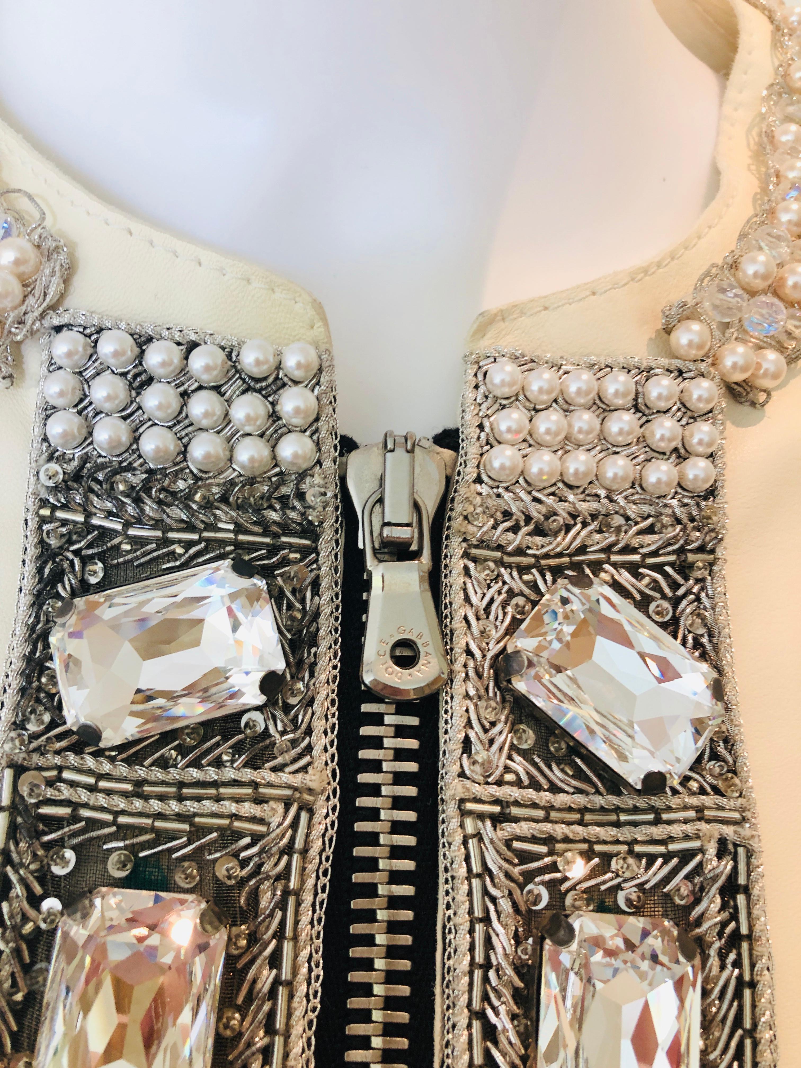 Dolce & Gabbana Jewel Embellished Fitted Short Off White Lambskin Evening Jacket For Sale 3