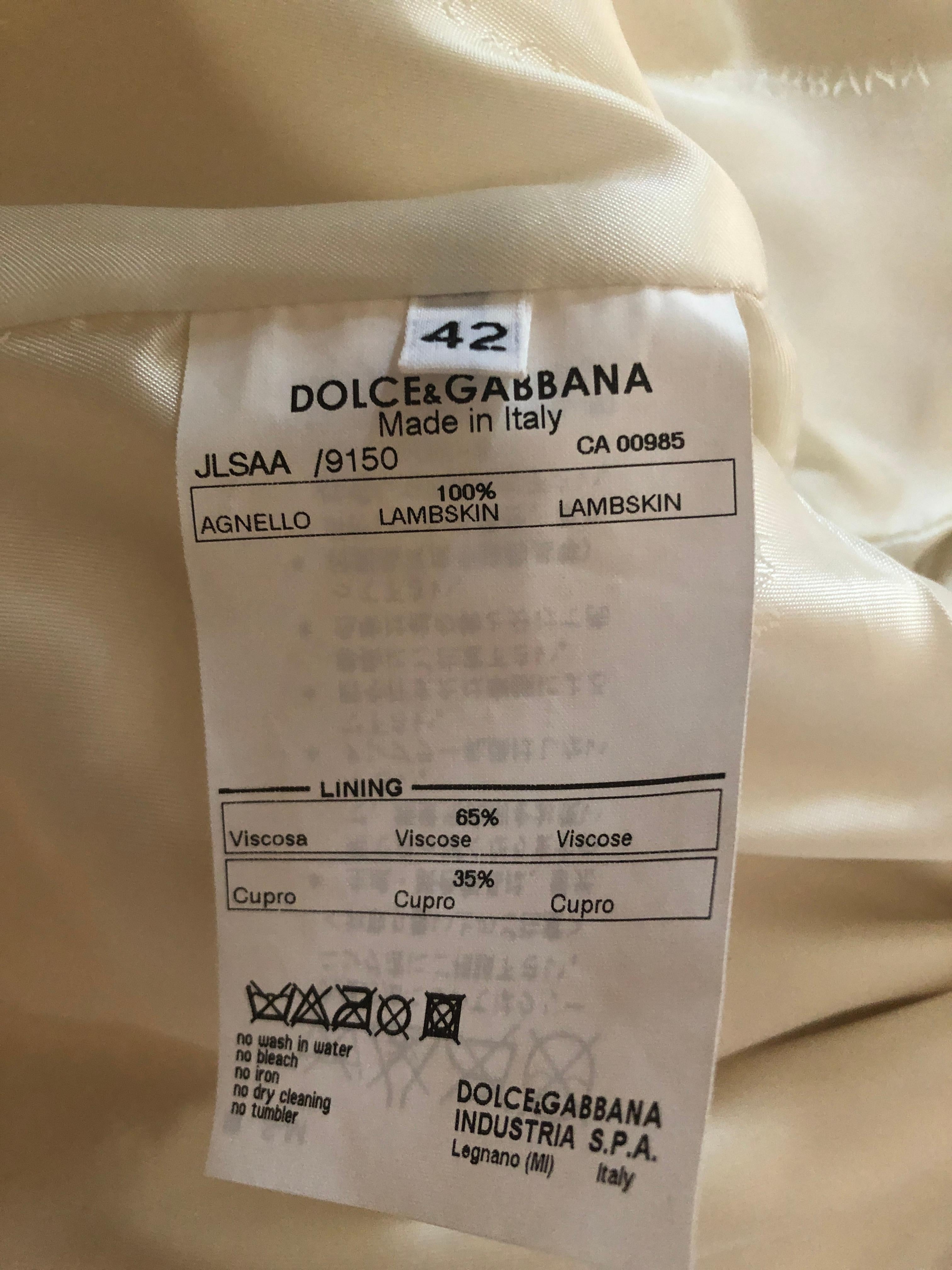 Dolce & Gabbana Jewel Embellished Fitted Short Off White Lambskin Evening Jacket For Sale 7