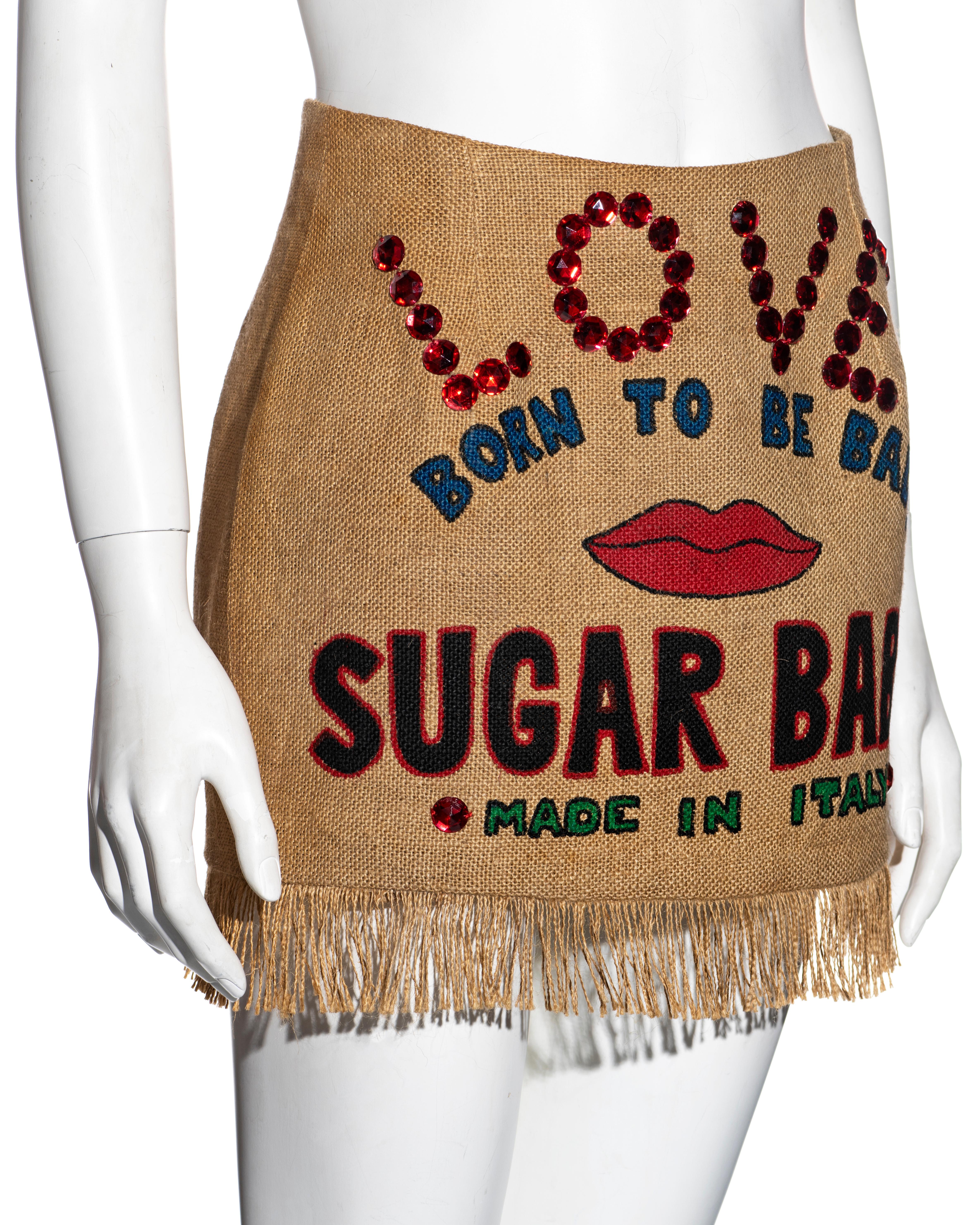 Dolce & Gabbana jute hand-painted 'Sugar Baby' mini skirt, ss 1992 In Good Condition For Sale In London, GB