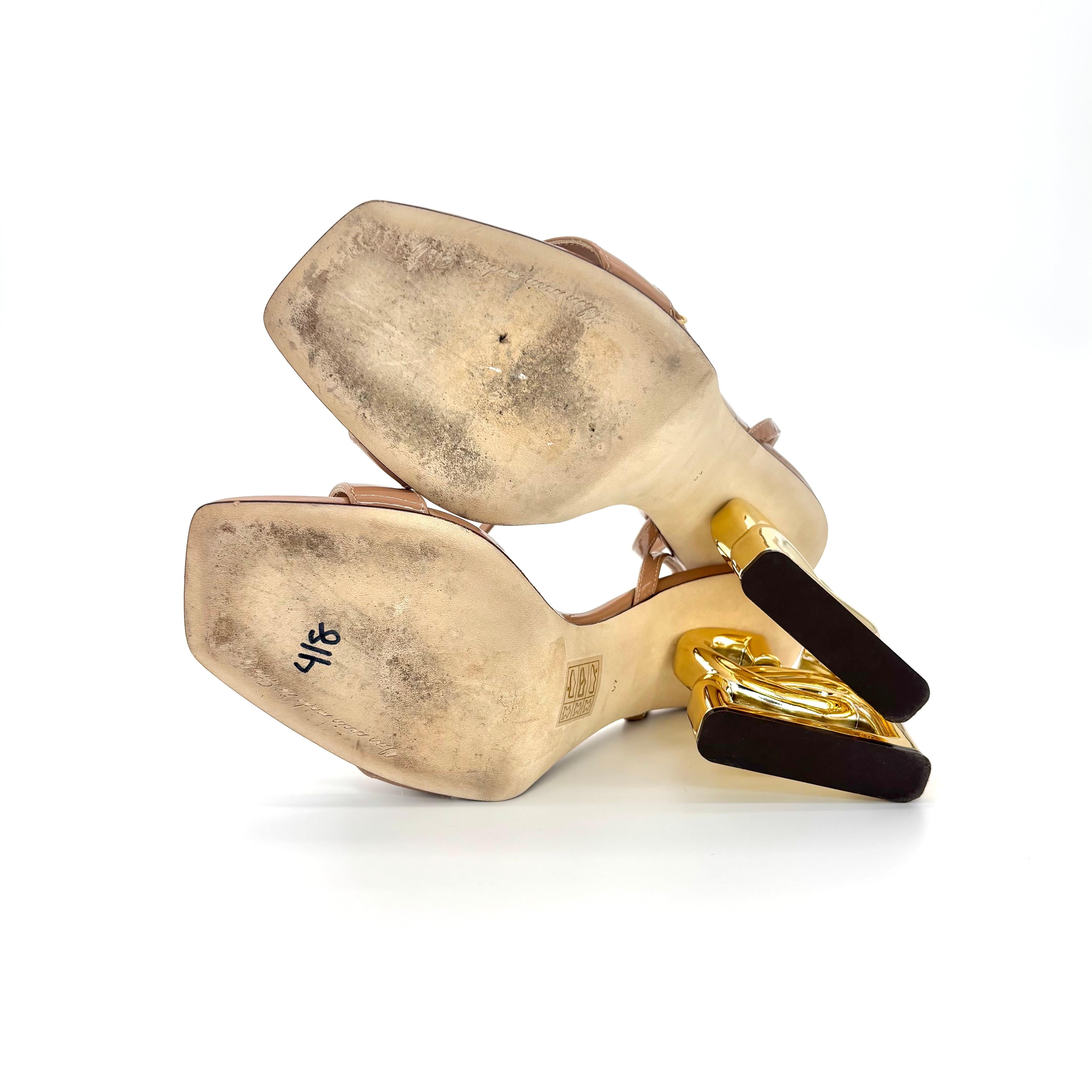 Dolce & Gabbana Keira D&G Pop 105mm Sandalias de tacón alto con logotipo de charol 40 en venta 1