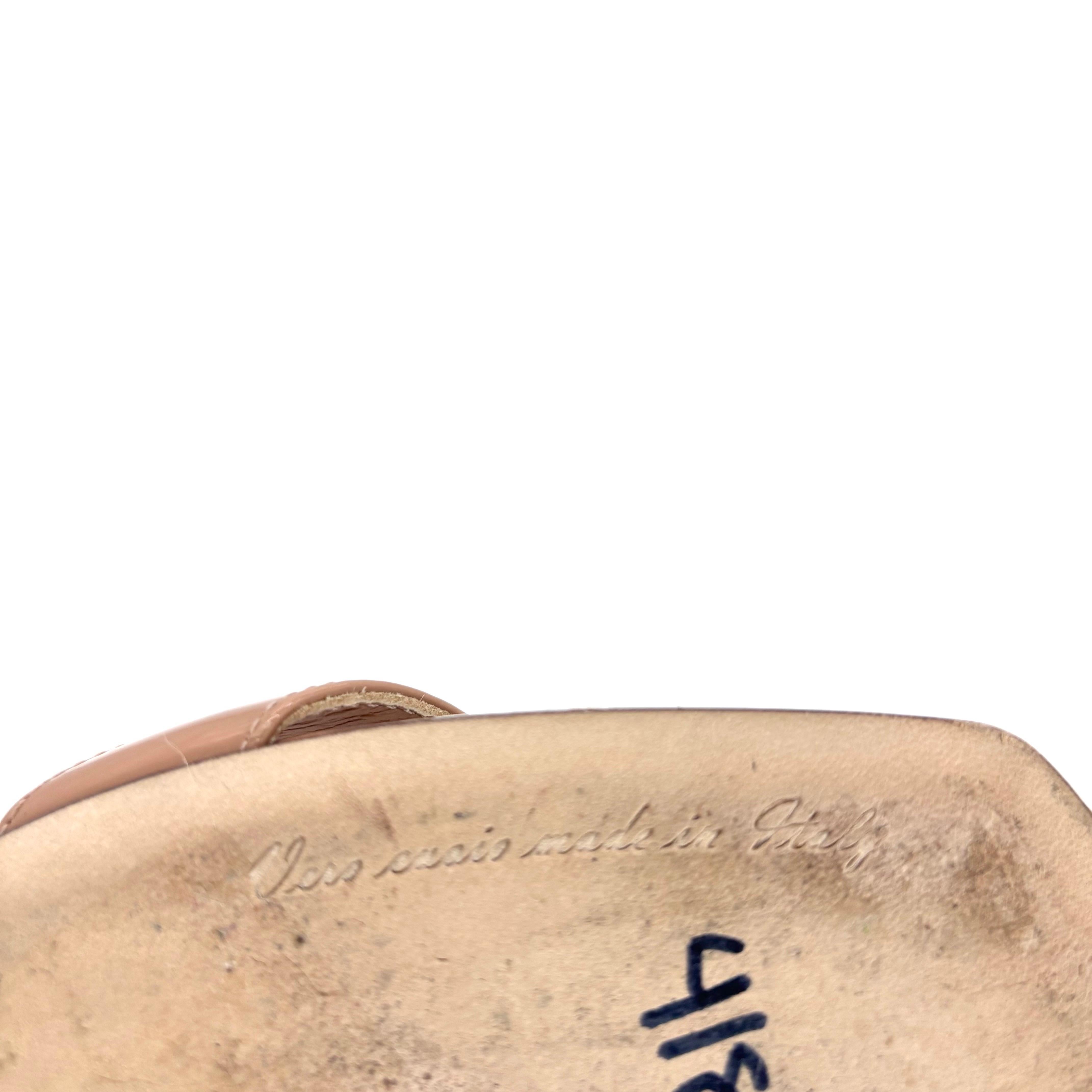 Dolce & Gabbana Keira D&G Pop 105mm Sandalias de tacón alto con logotipo de charol 40 en venta 4