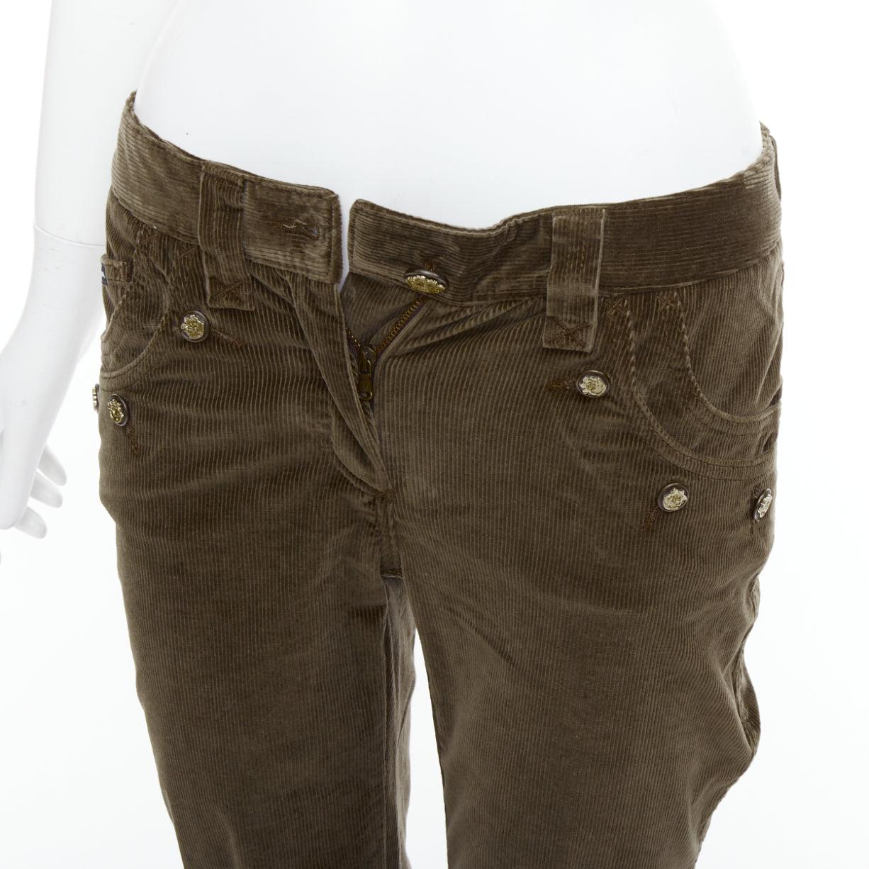 DOLCE GABBANA khaki corduroy DG crest buttons flared pants IT38 XS
Reference: MECG/A00137
Brand: Dolce Gabbana
Designer: Domenico Dolce and Stefano Gabbana
Material: Corduroy
Color: Khaki
Pattern: Solid
Closure: Zip Fly
Extra Details: Back