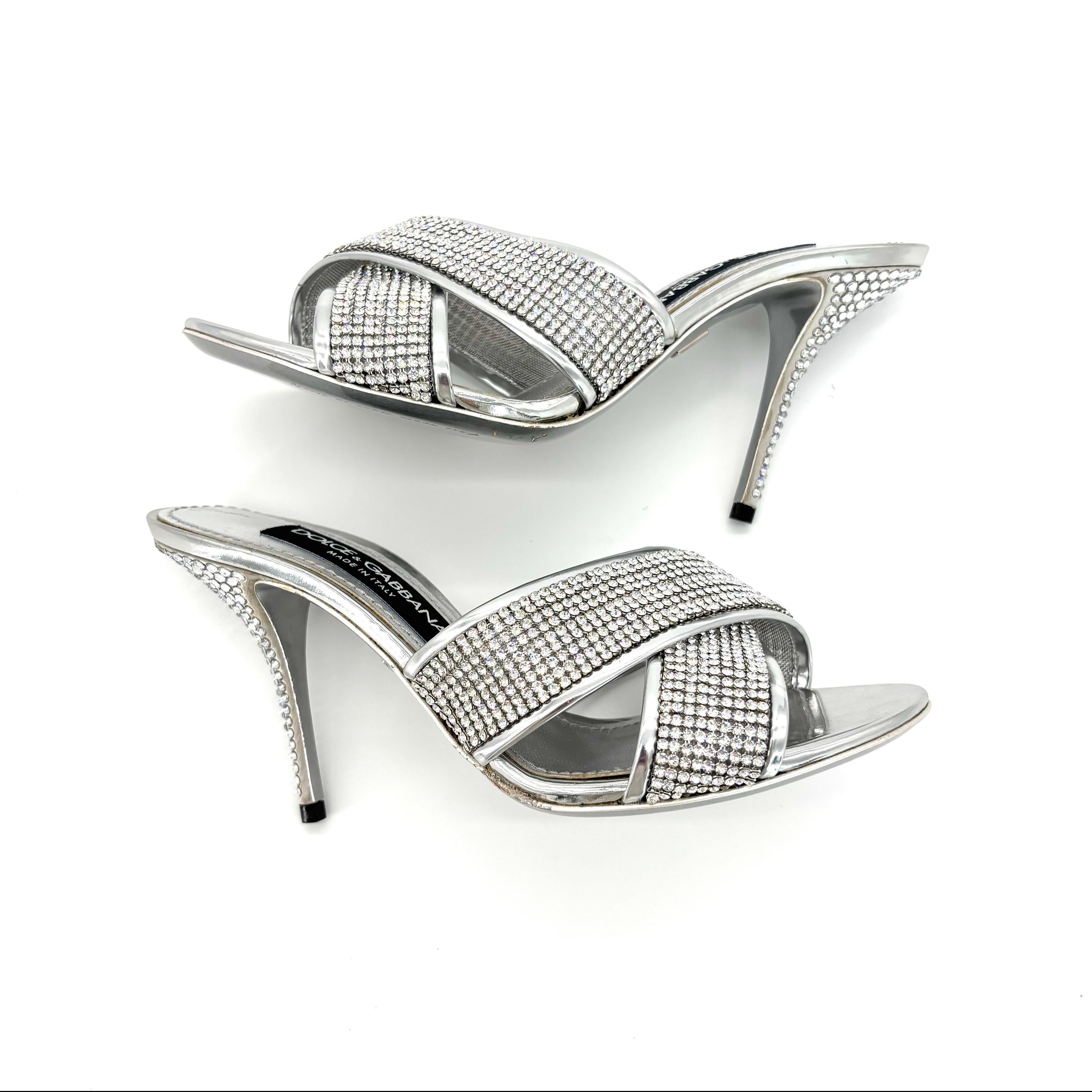 Dolce & Gabbana Kiera Crystal Mesh Mule Slip On Crossover Sandals 37 in vendita 1