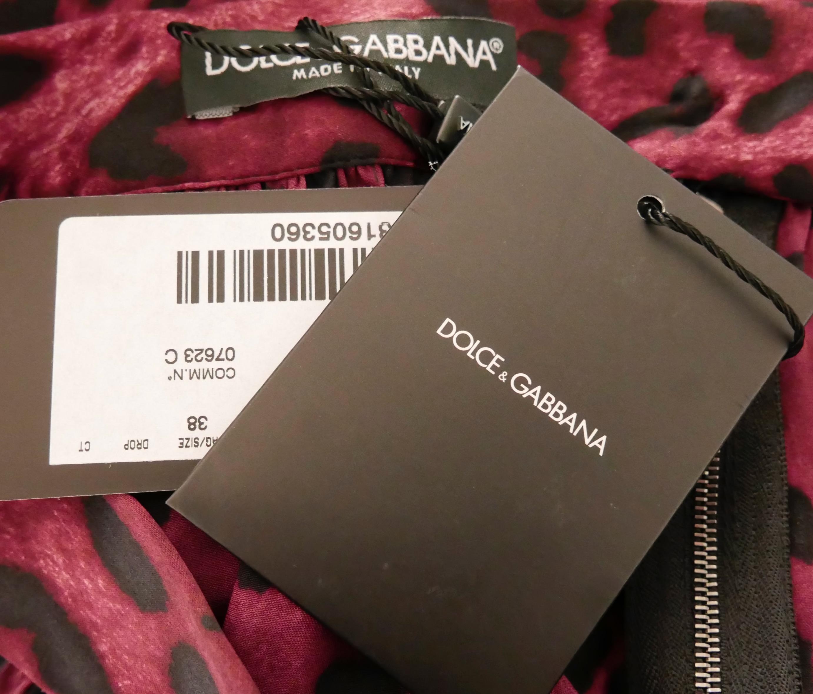 Women's Dolce & Gabbana Lace Trim Silk Mini Skirt For Sale