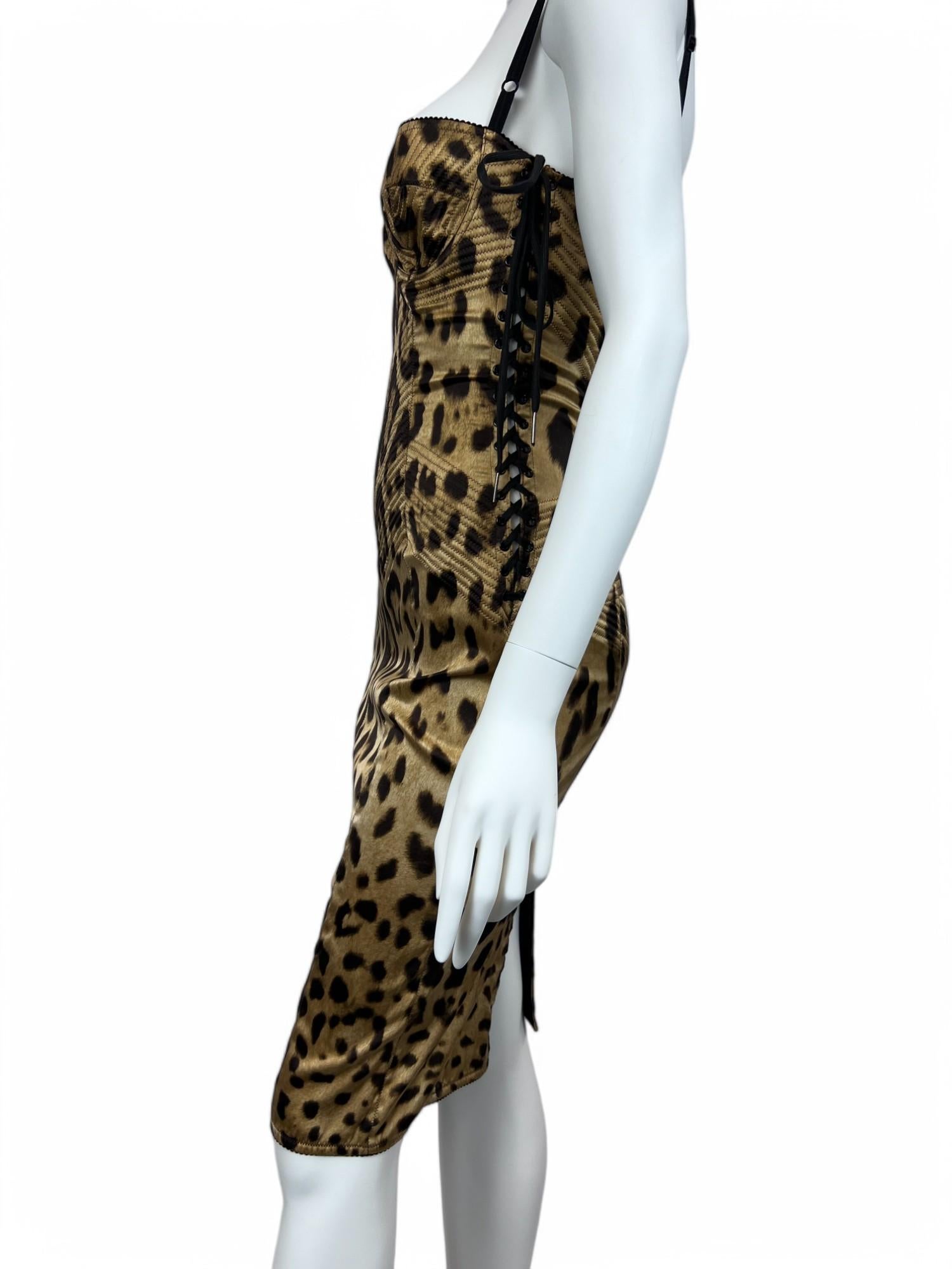 Gray Dolce & Gabbana Lace-Up Silk Corset Dress Sz: 42 For Sale