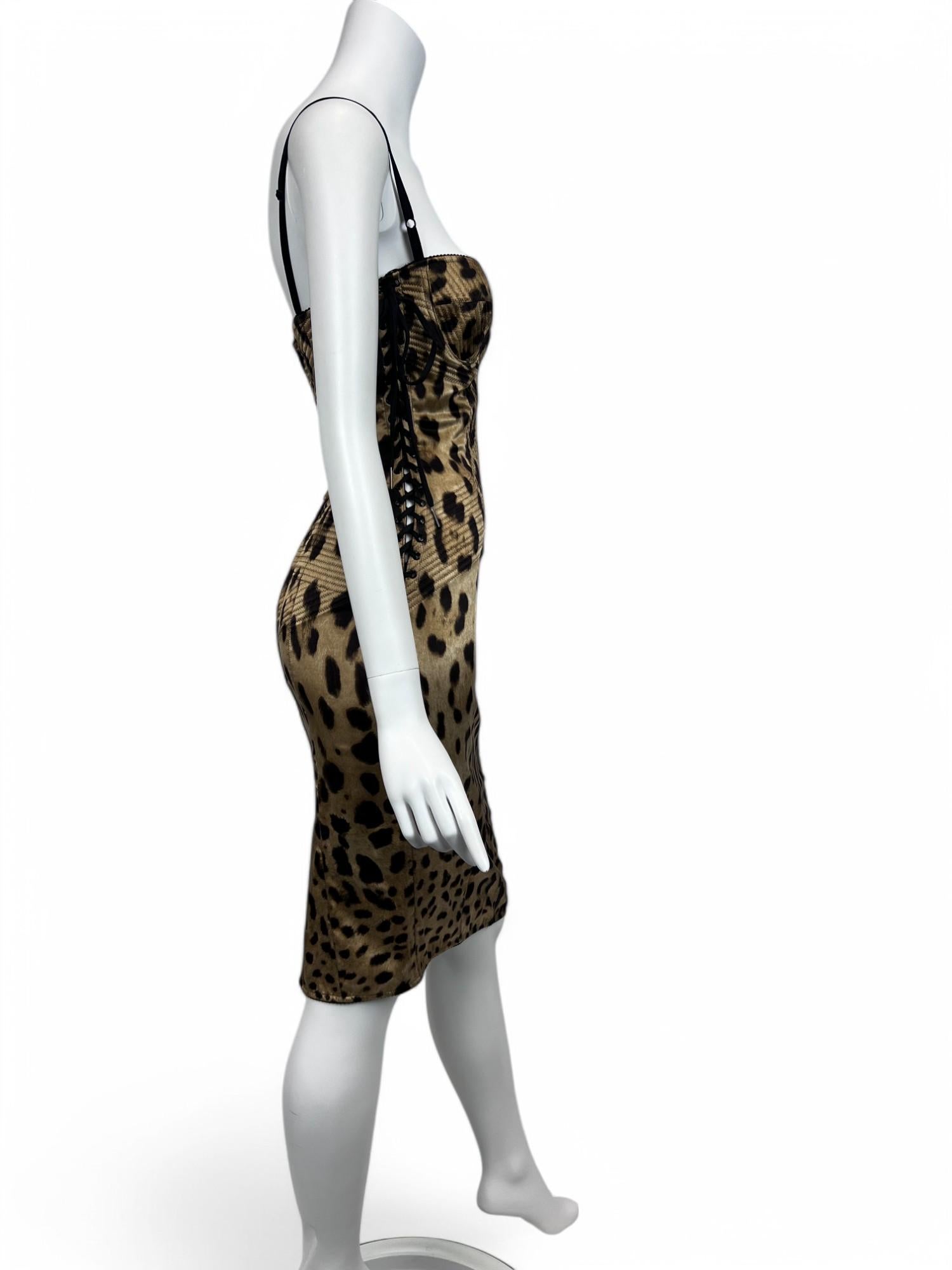 Dolce & Gabbana Lace-Up Silk Corset Dress Sz: 42 For Sale 2