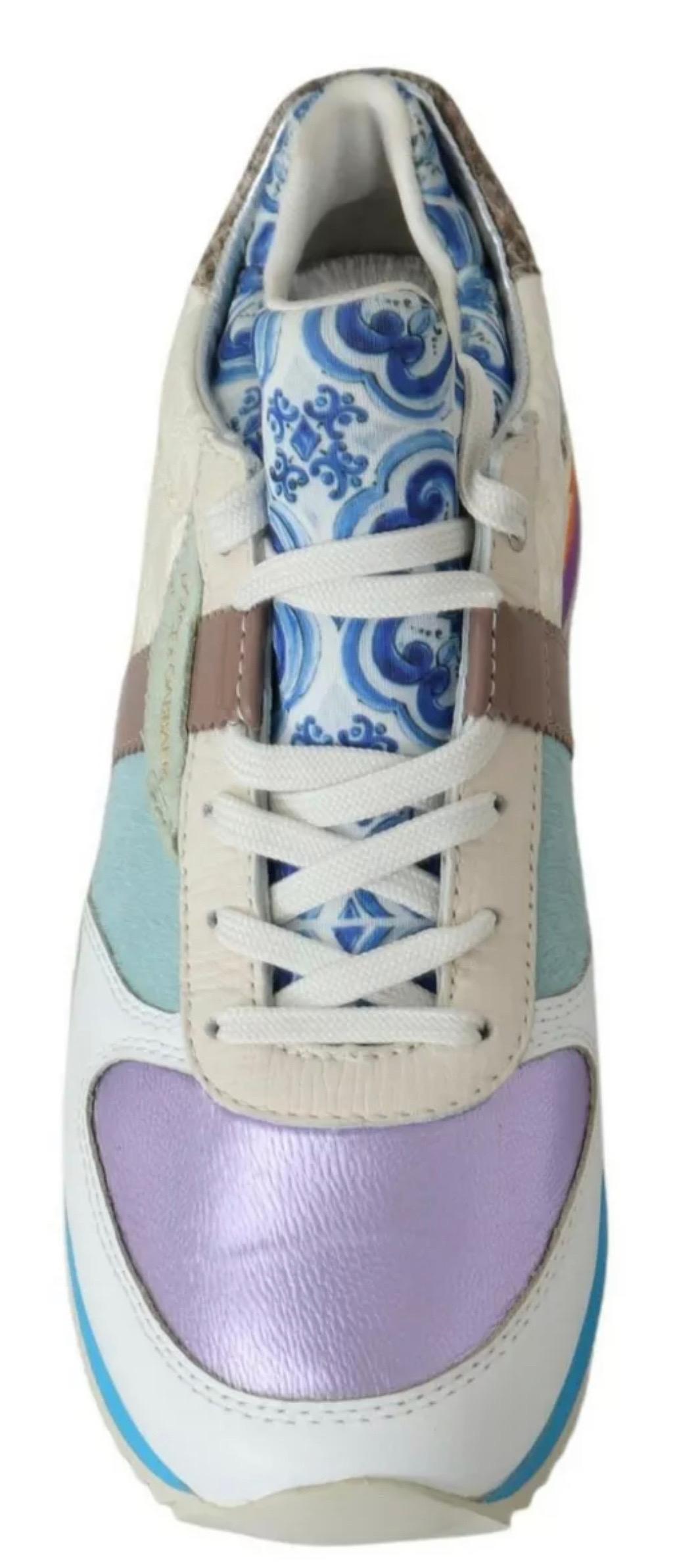 DOLCE & GABBANA

Gorgeous, brand new with tags 100% Authentic Dolce & Gabbana Ladies Sneakers NIGERIA made of polyester with patchwork design.



Modell: Nigeria Sneakers
Color: Multicolor
Material: Polyester, Leather, Cotton, Silk, Elastane
Sole: