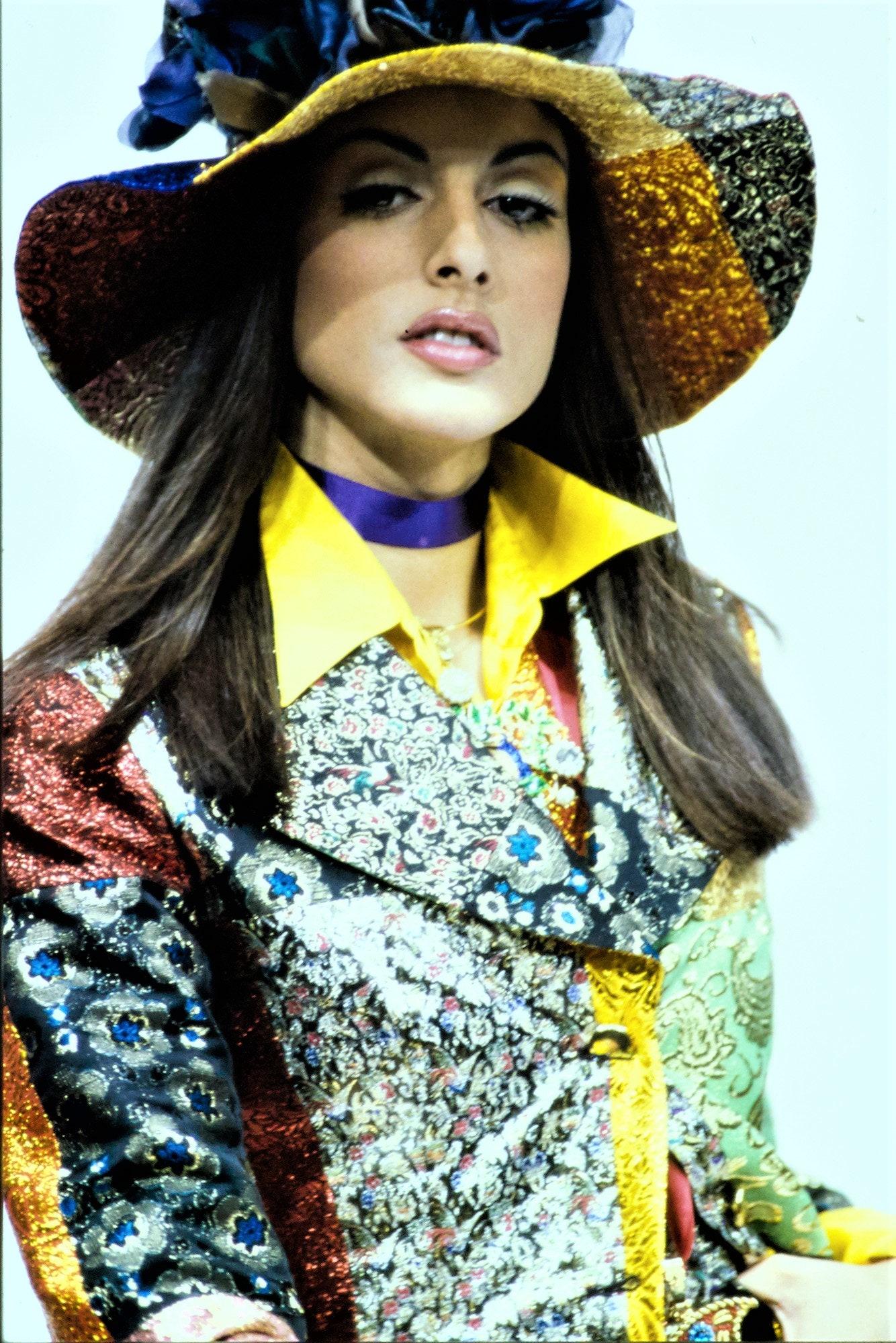 Veste blazer à double boutonnage en brocart lamé Dolce & Gabbana, P/E 1993 Pour femmes en vente