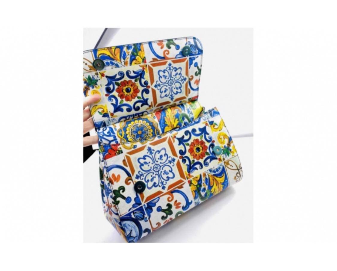 Women's Dolce & Gabbana leather multicolour majolica printed handbag bag 