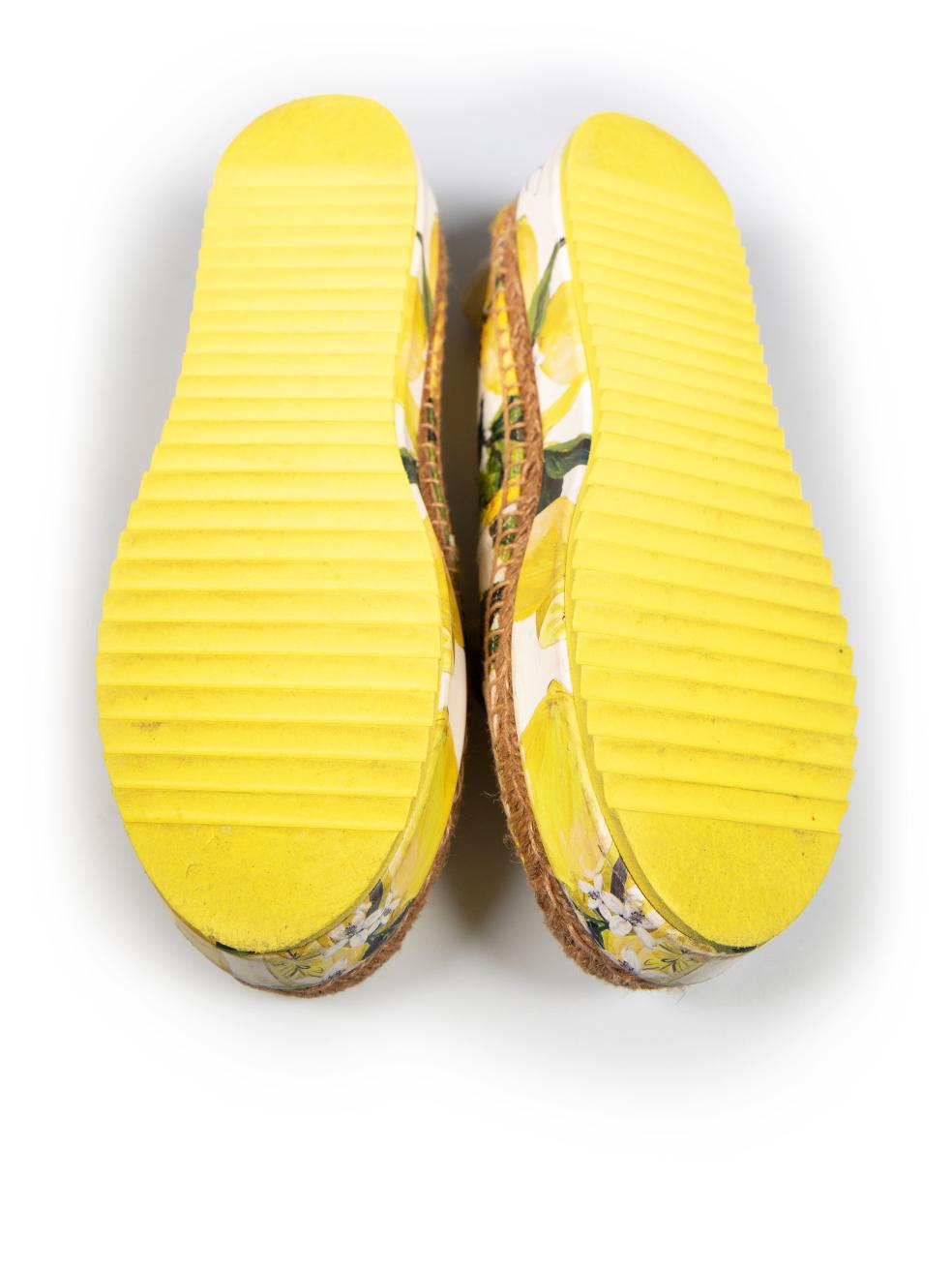 Dolce & Gabbana Lemon Print Platform Espadrilles Size IT 38 In Excellent Condition In London, GB