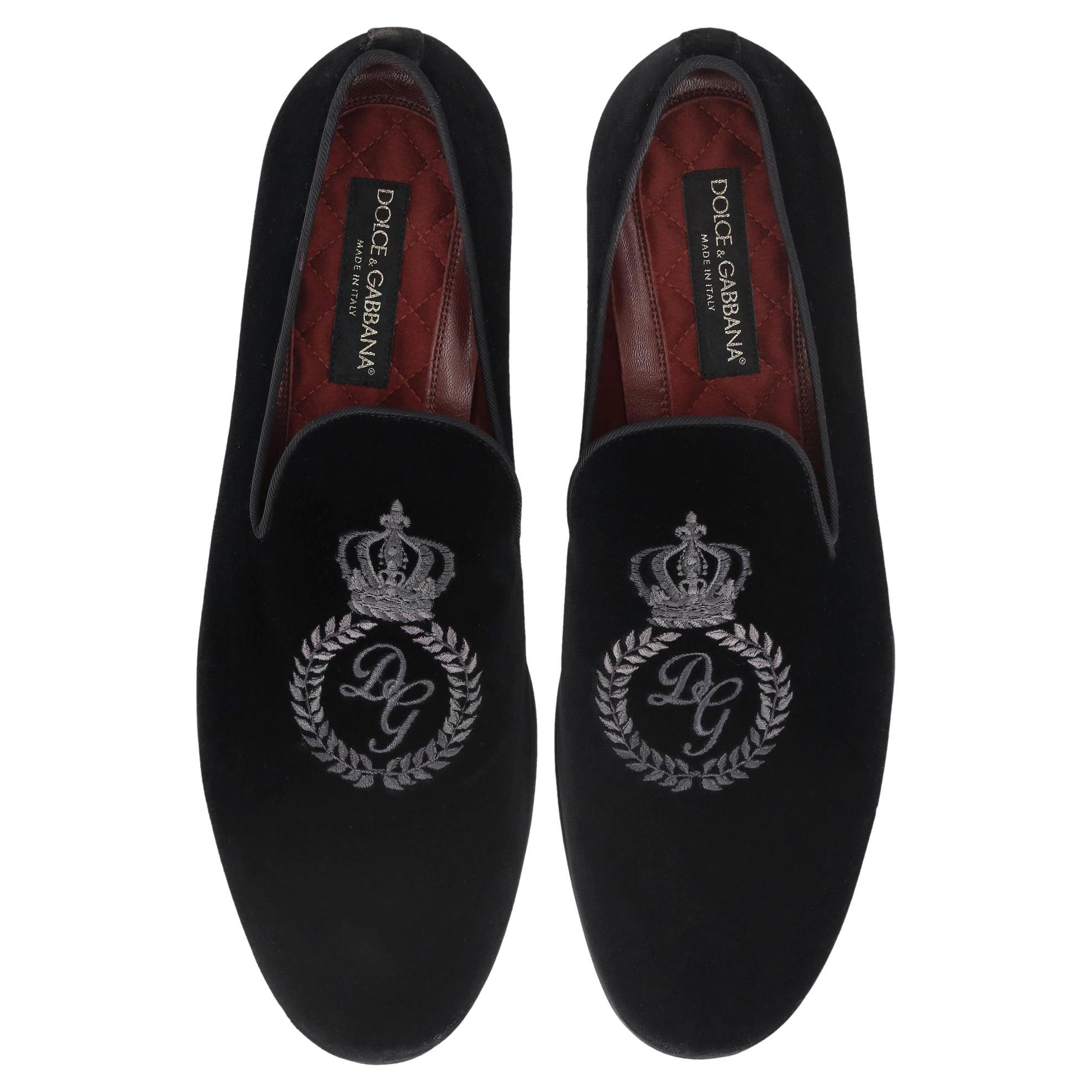 Dolce 
Gabbana 
Leonardo
 Velvet Loafers With A 
DG
 Crown Logo Embroidery For Sale