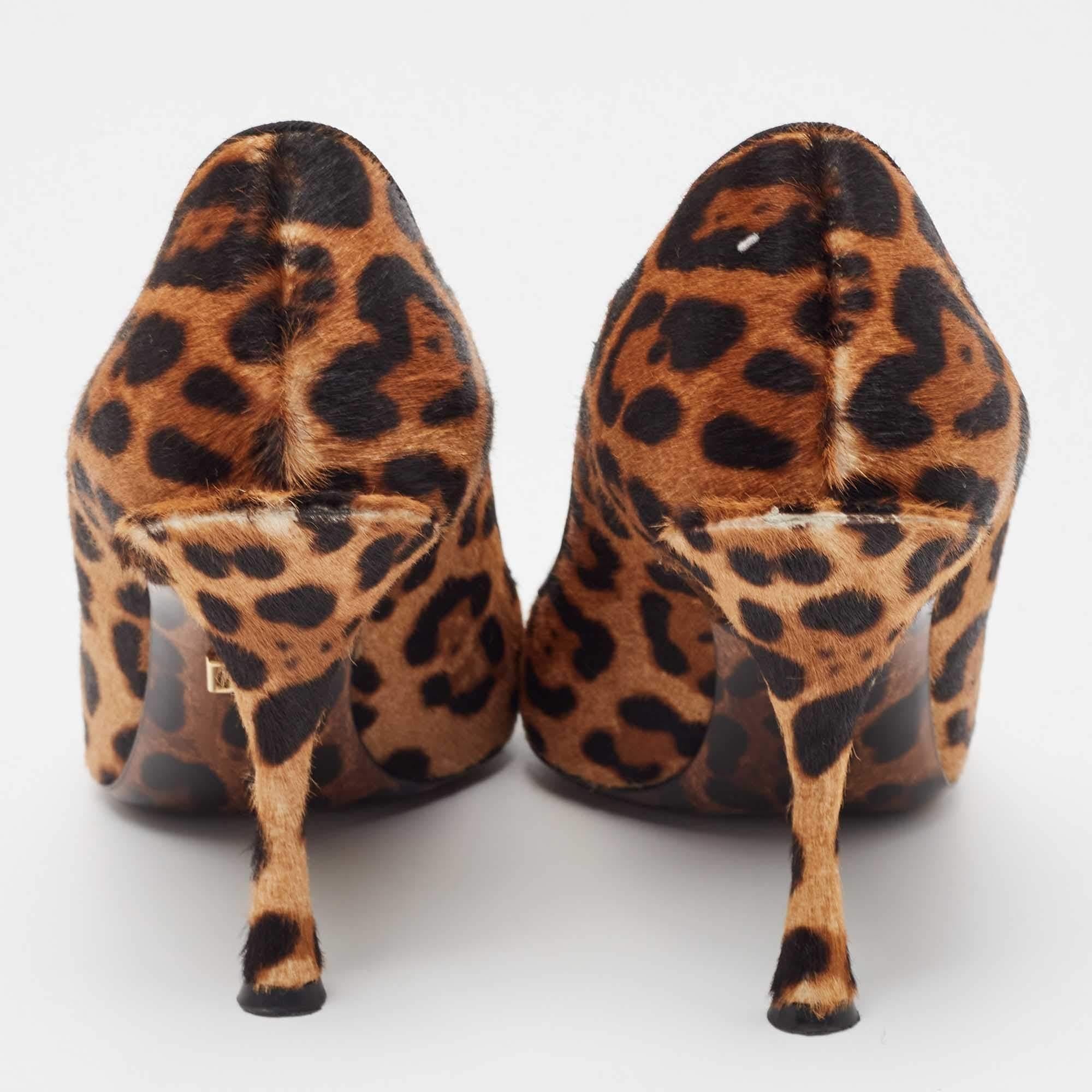 Women's Dolce & Gabbana Leopard Calf Hair Pointed Toe Pumps Size 36.5