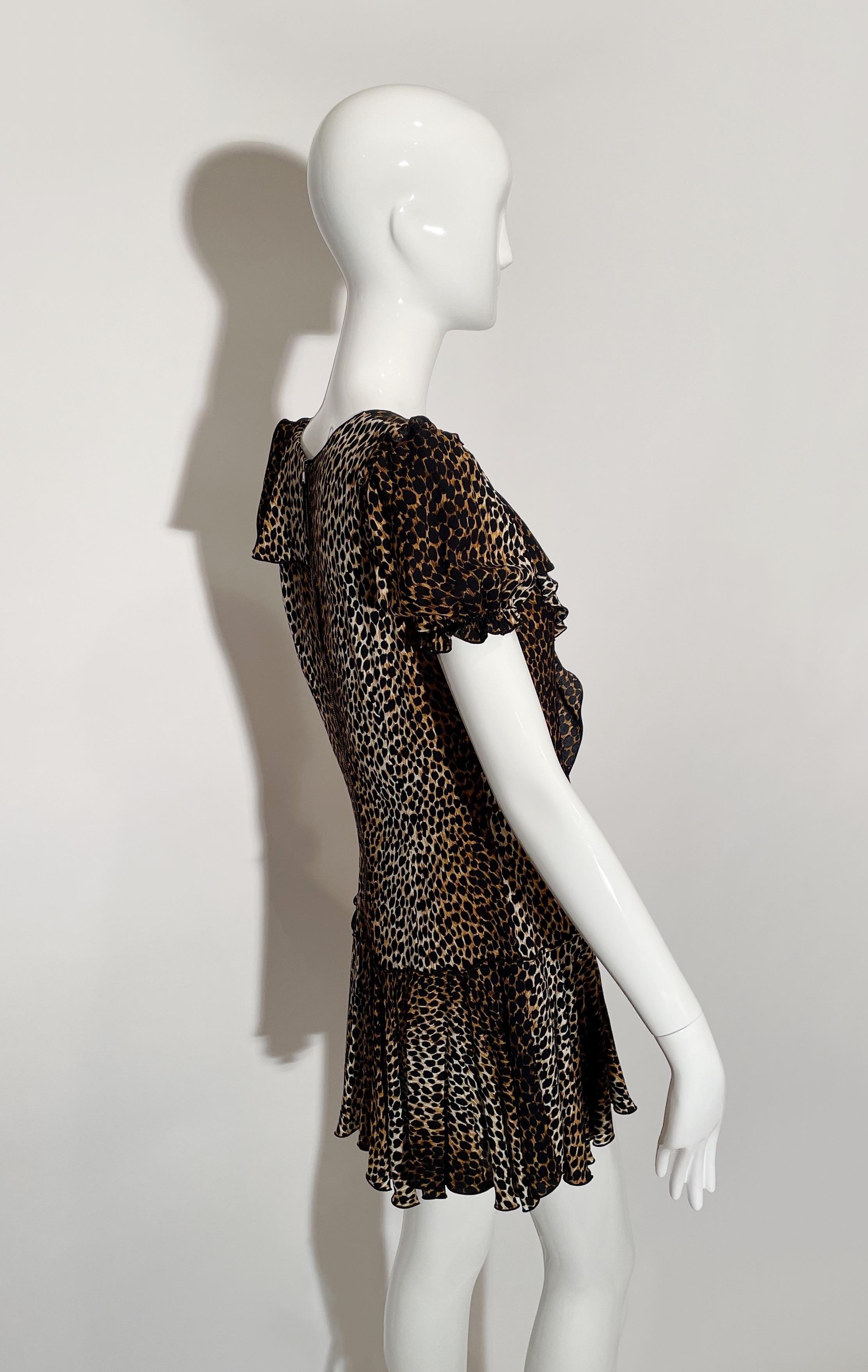 Dolce & Gabbana Leopard Mini Dress  In Excellent Condition For Sale In Los Angeles, CA