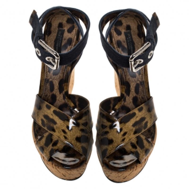 Dolce & Gabbana Sandalias con plataforma de corcho y charol de leopardo talla 41 Marrón en venta