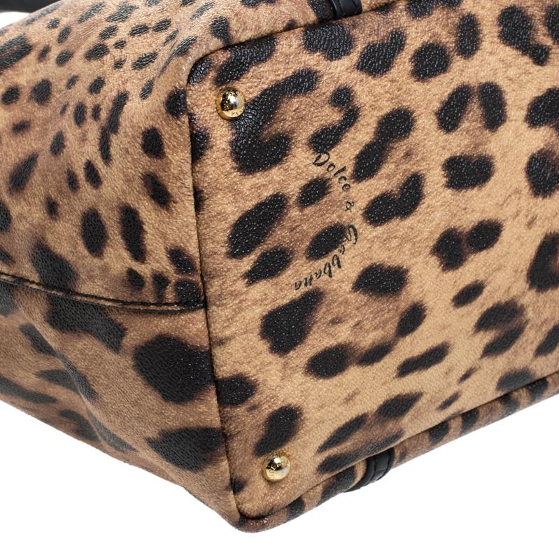Dolce & Gabbana Leopardenmuster beschichtetes Segeltuch und Leder Miss Escape Tote 5
