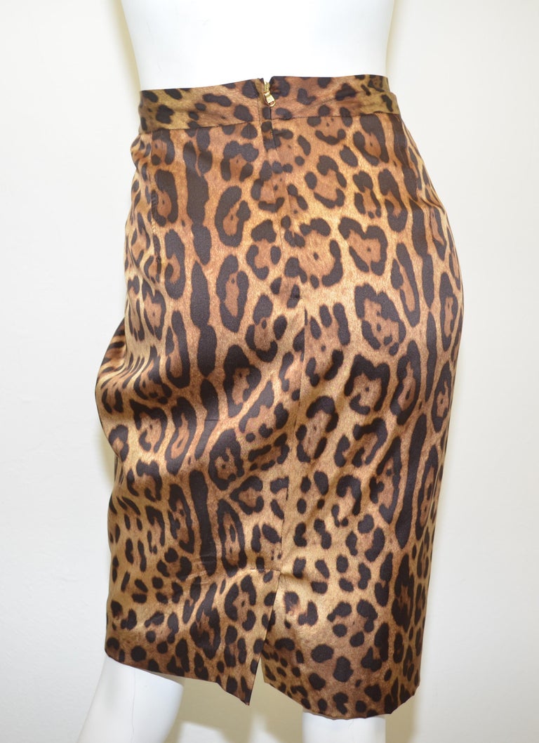 Dolce & Gabbana Purple Leopard Print Pencil Cut Mini Skirt