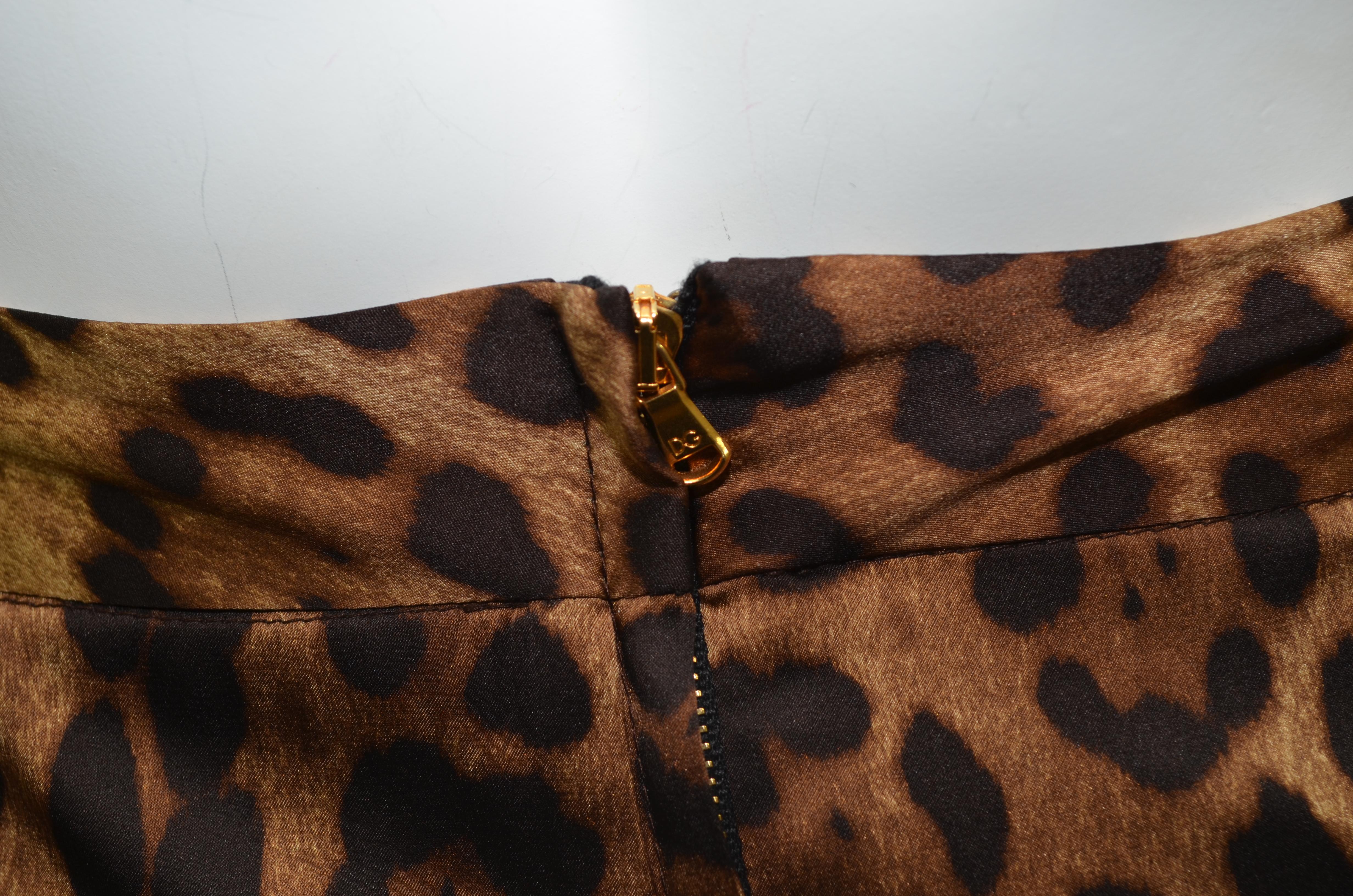 Brown Dolce & Gabbana Leopard Print Pencil Skirt