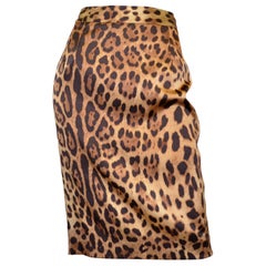 Dolce & Gabbana Leopard Print Pencil Skirt