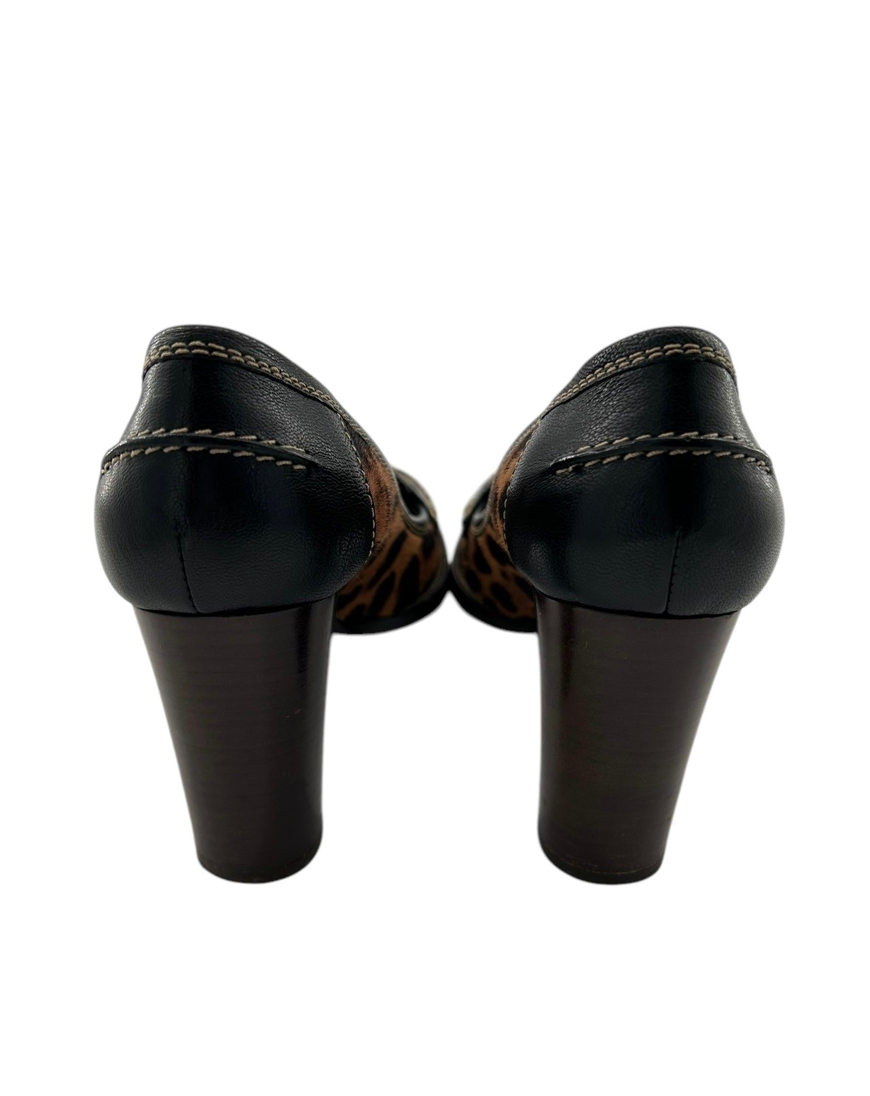 Dolce & Gabbana Leopardenmuster-Ponyhaar-Pumps, 2000er Jahre im Zustand „Gut“ im Angebot in Los Angeles, CA