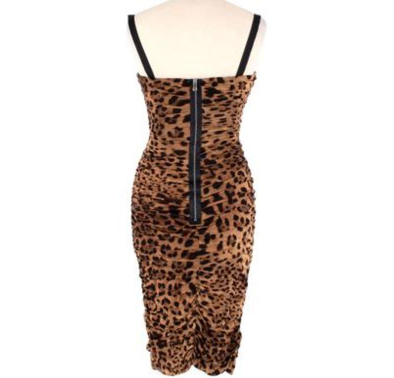 Dolce & Gabbana Leopard Print Ruched Fitted Dress In Good Condition For Sale In London, GB