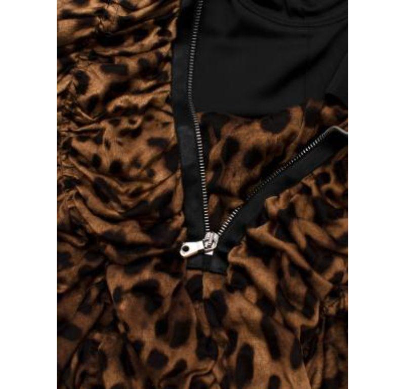 Women's Dolce & Gabbana Leopard Print Ruched Fitted Dress For Sale