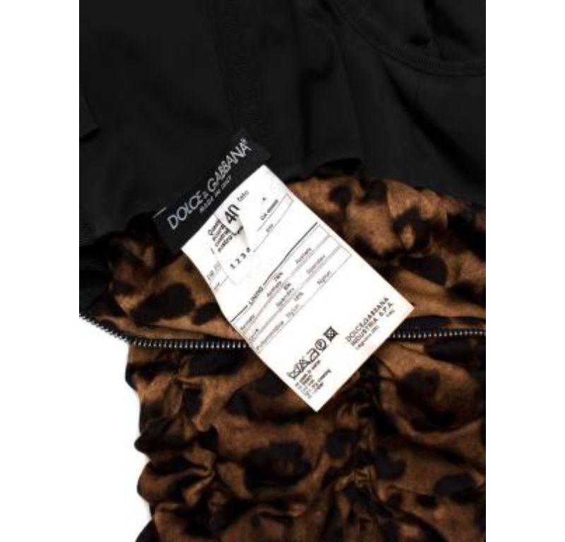 Dolce & Gabbana Leopard Print Ruched Fitted Dress For Sale 3