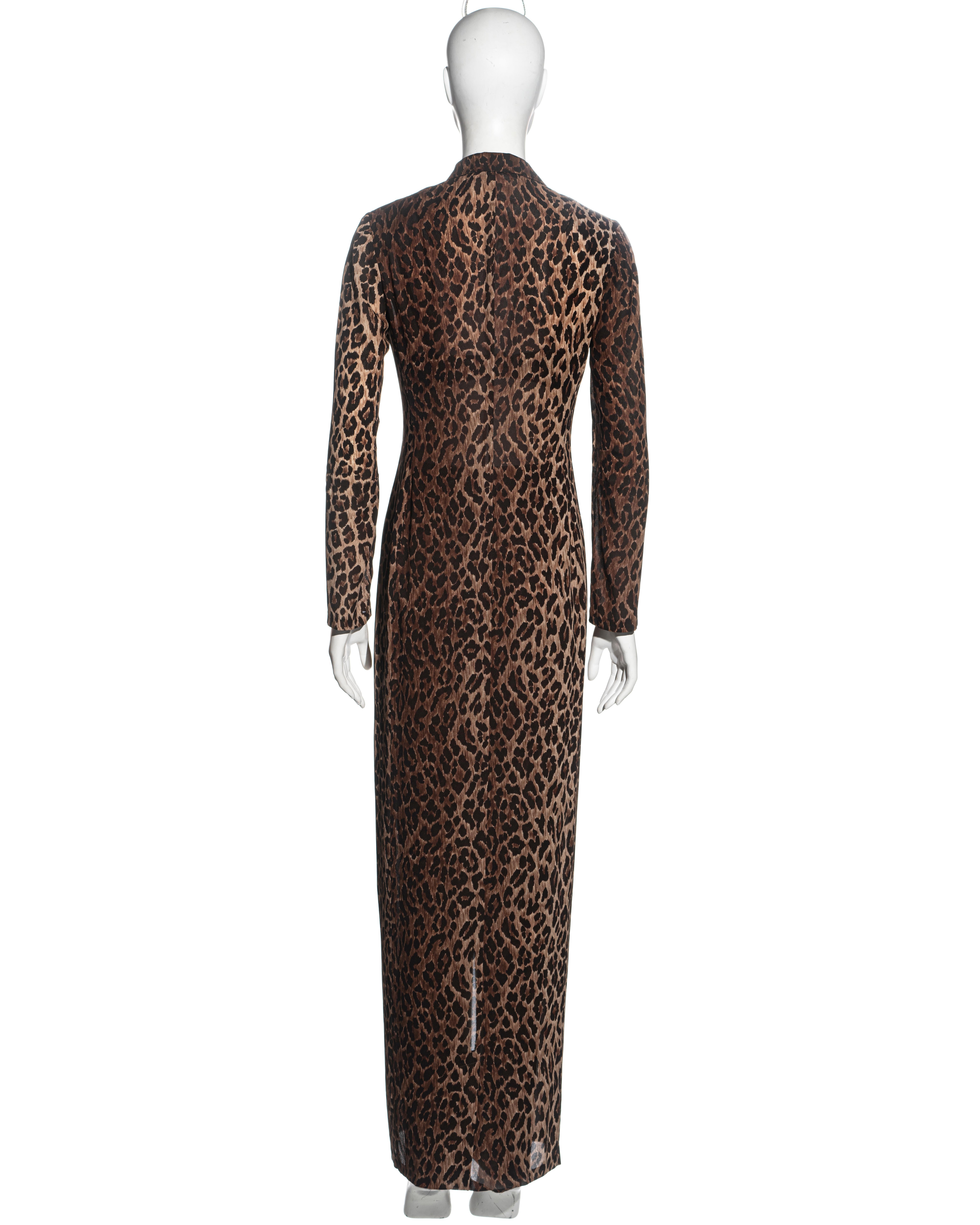 Dolce & Gabbana leopard print silk coat, pants and bra ensemble, ss 1997 For Sale 5