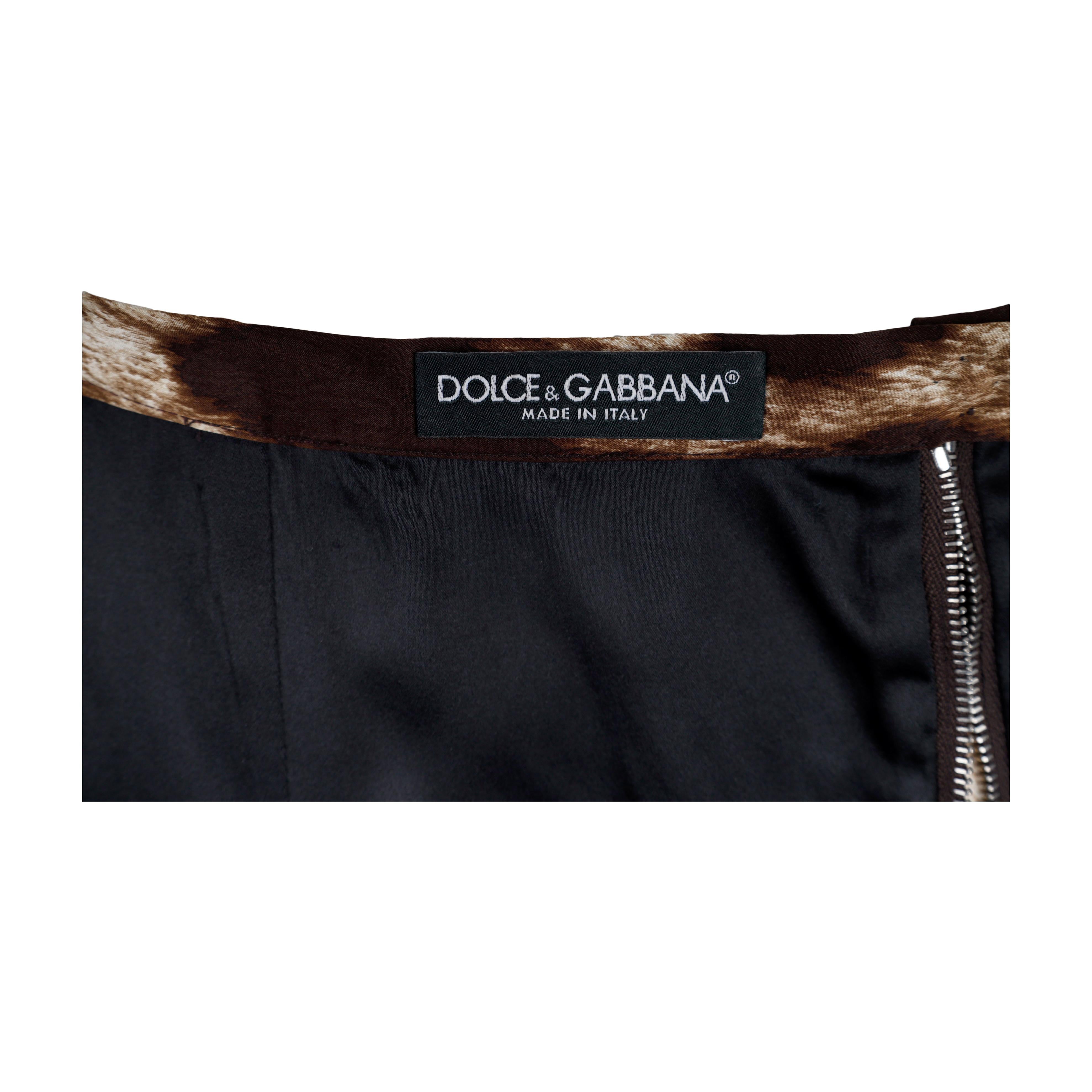 Dolce & Gabbana Leopard Print Skirt  In Excellent Condition For Sale In Milano, IT