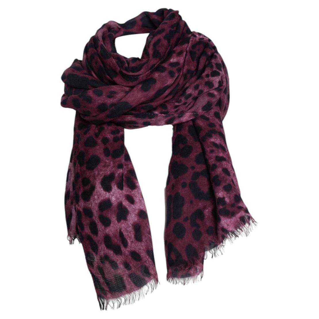 Dolce & Gabbana, sciarpa con stampa leopardata in viola