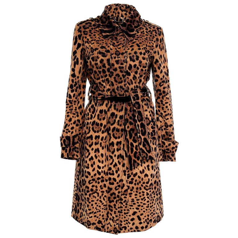 Dolce and Gabbana Leopard Printed Velvet Trench Coat 44 - 8 For Sale at  1stDibs