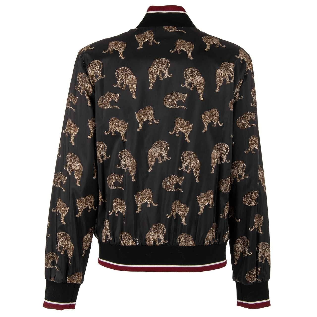- Leopards printed padded bomber jacket with pockets and knit details by DOLCE & GABBANA - New with tag - Regular Fit - MADE IN ITALY - Model: G9MG7T-G7WD0-S9001 - Material: 100% Polyester - Lining / Stuffing: 100% Polyester - Knit: 96% Cotton, 4%