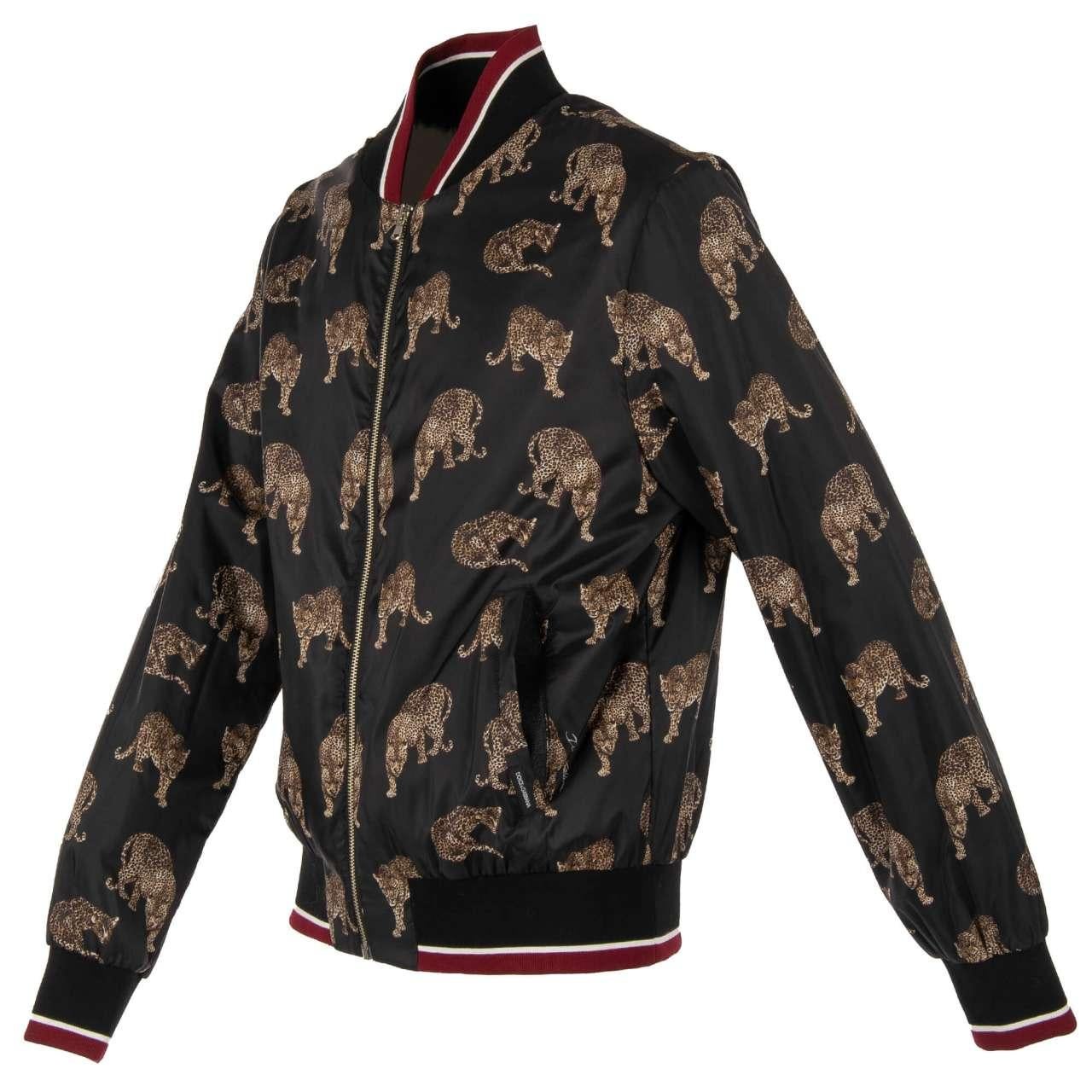 Dolce & Gabbana Leopards Printed Bomber Jacket with Pockets Black Brown 54 In Excellent Condition For Sale In Erkrath, DE