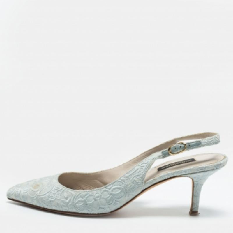Dolce & Gabbana - Décolleté in tessuto di broccato blu chiaro taglia 38 in vendita