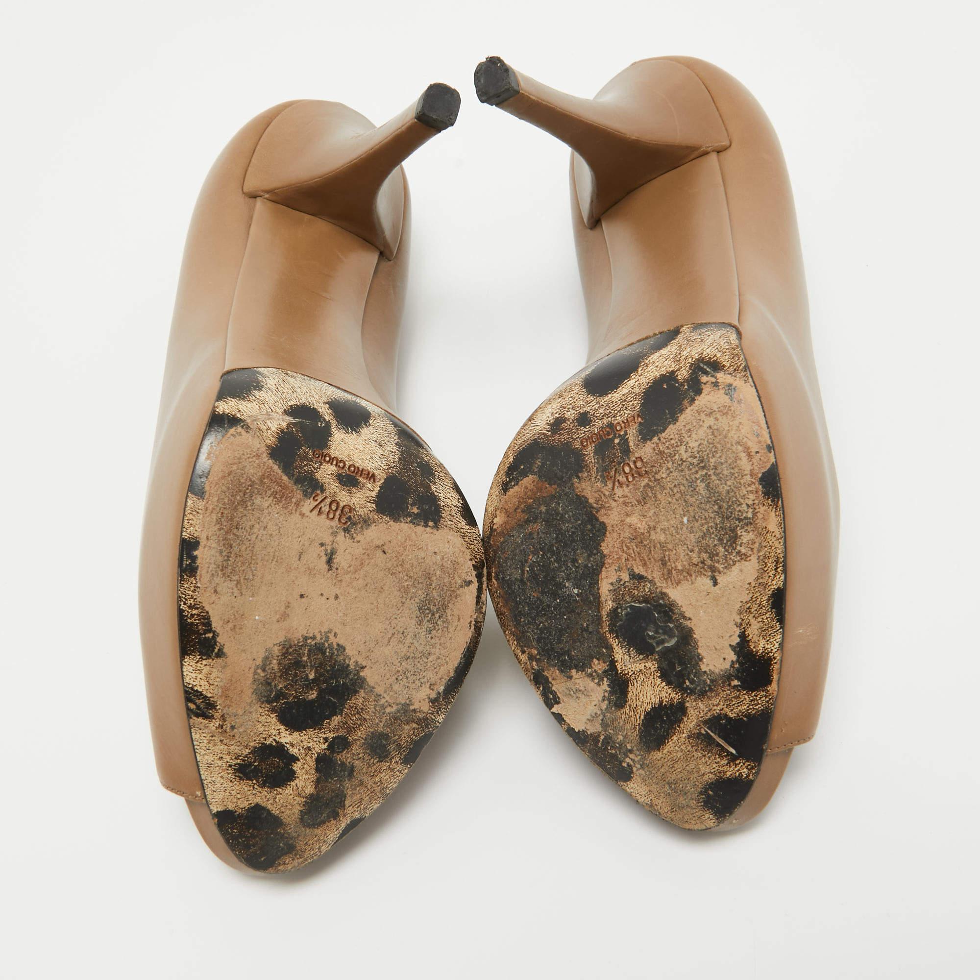 Dolce & Gabbana Chaussures à plateforme en cuir Light Brown Taille 38.5 en vente 1
