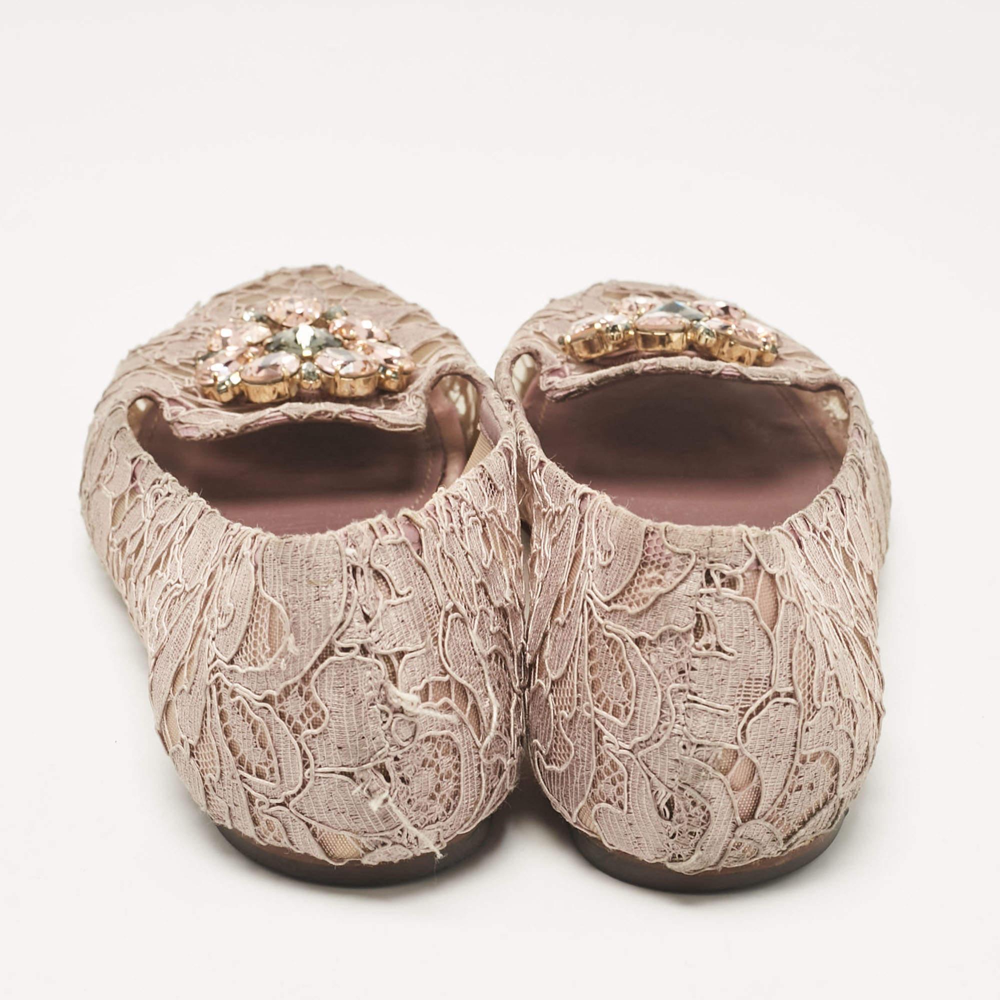 Women's Dolce & Gabbana Light Purple Lace Taormina Smoking Slippers Size 40
