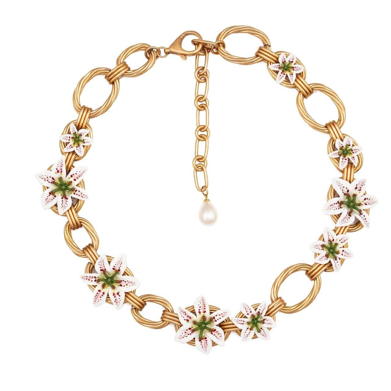 - Necklace / belt with hand painted lilies and pearl in white and gold by DOLCE & GABBANA - RUNWAY - Dolce & Gabbana Fashion Show - New with Box - Made in Italy - Nickel free - Model: WLL6L1-W1111-Z0000 - Material:  70% Brass, 30% Resin - Color: