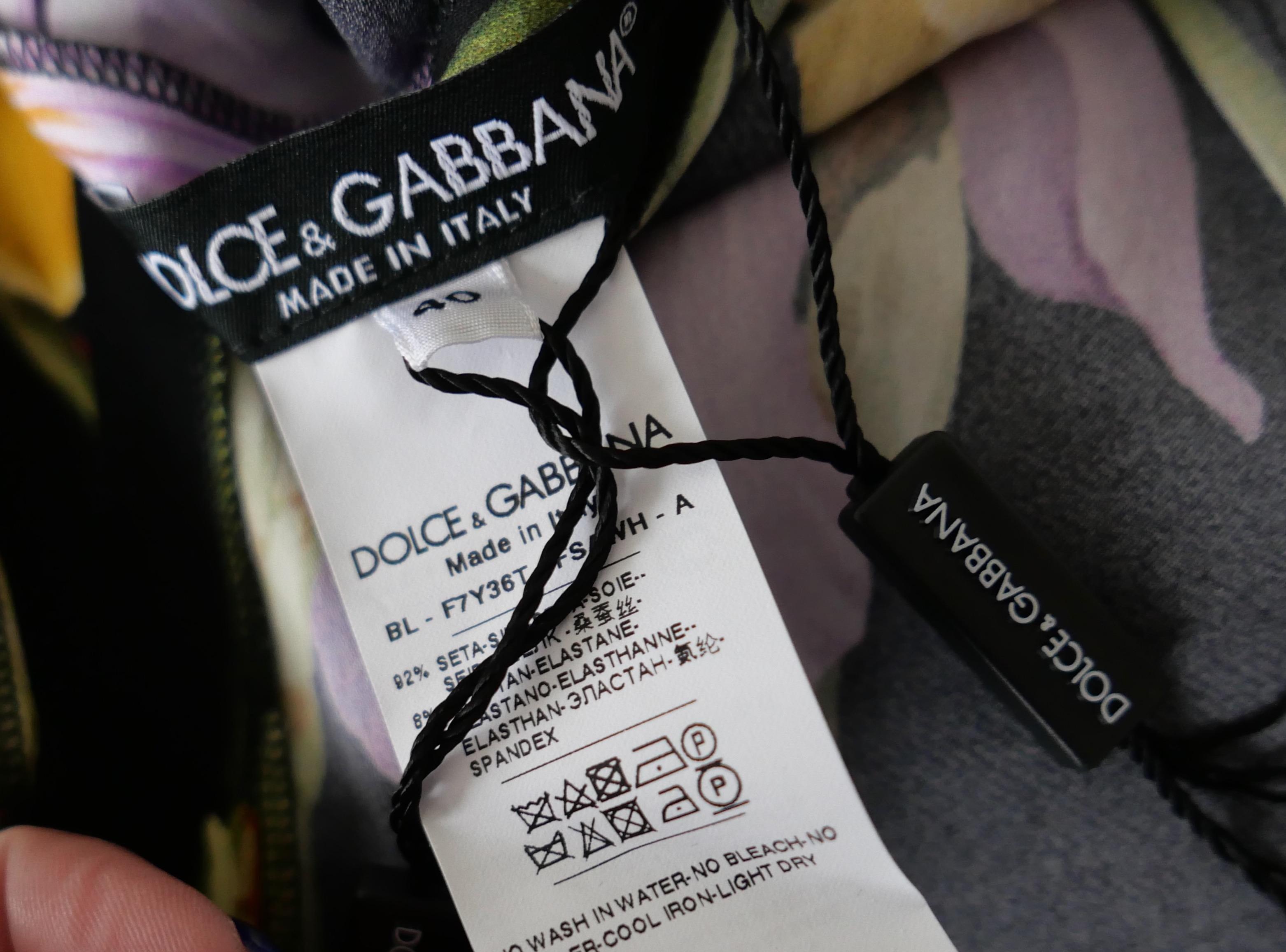 Dolce & Gabbana Lily Print Silk Top For Sale 2
