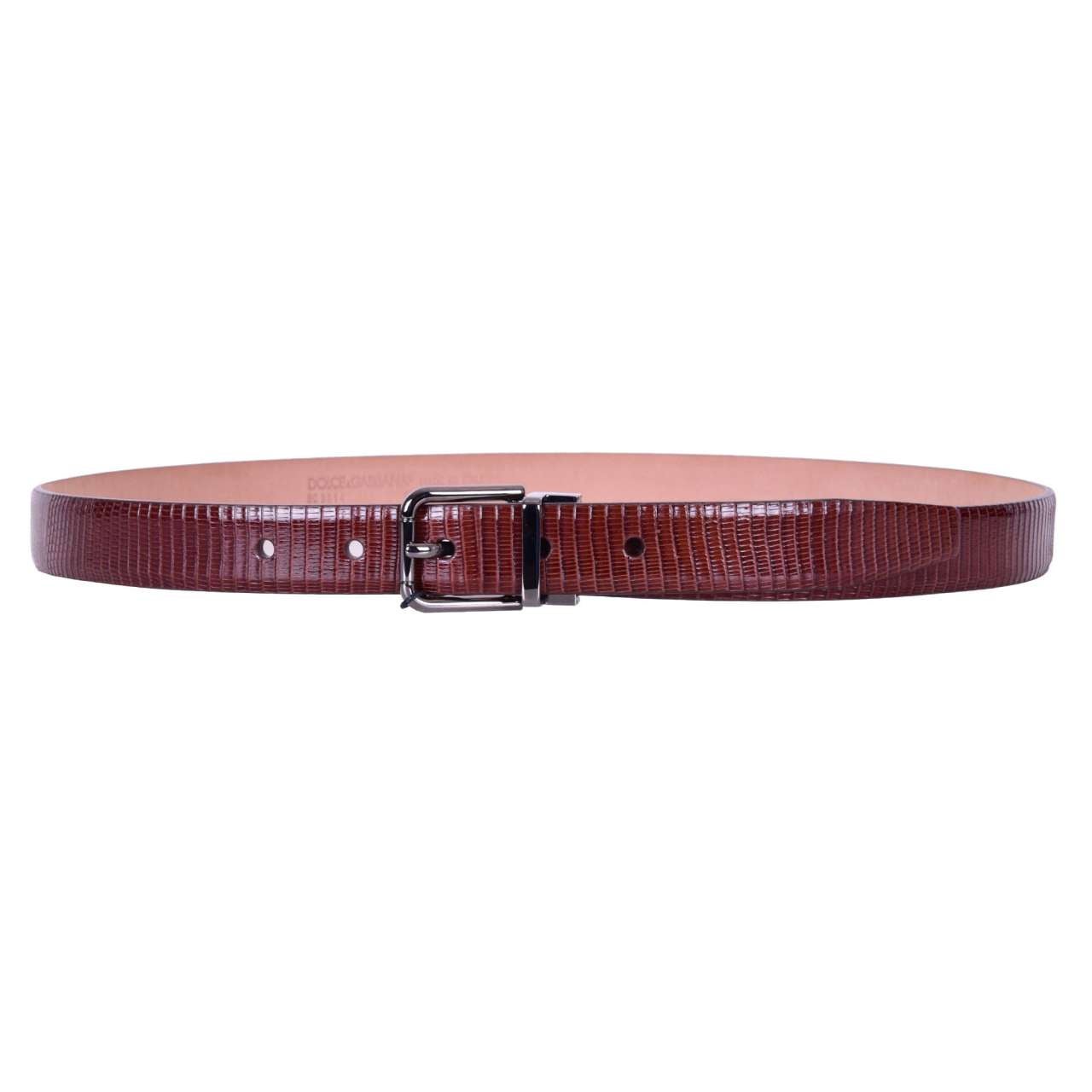 mens black belt with silver buckle