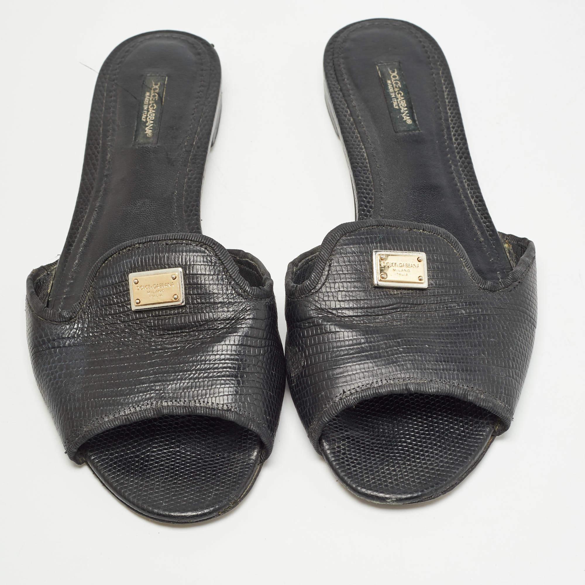 Dolce & Gabbana Eidechse Geprägte Slide Flats Größe 39.5 (Grau) im Angebot