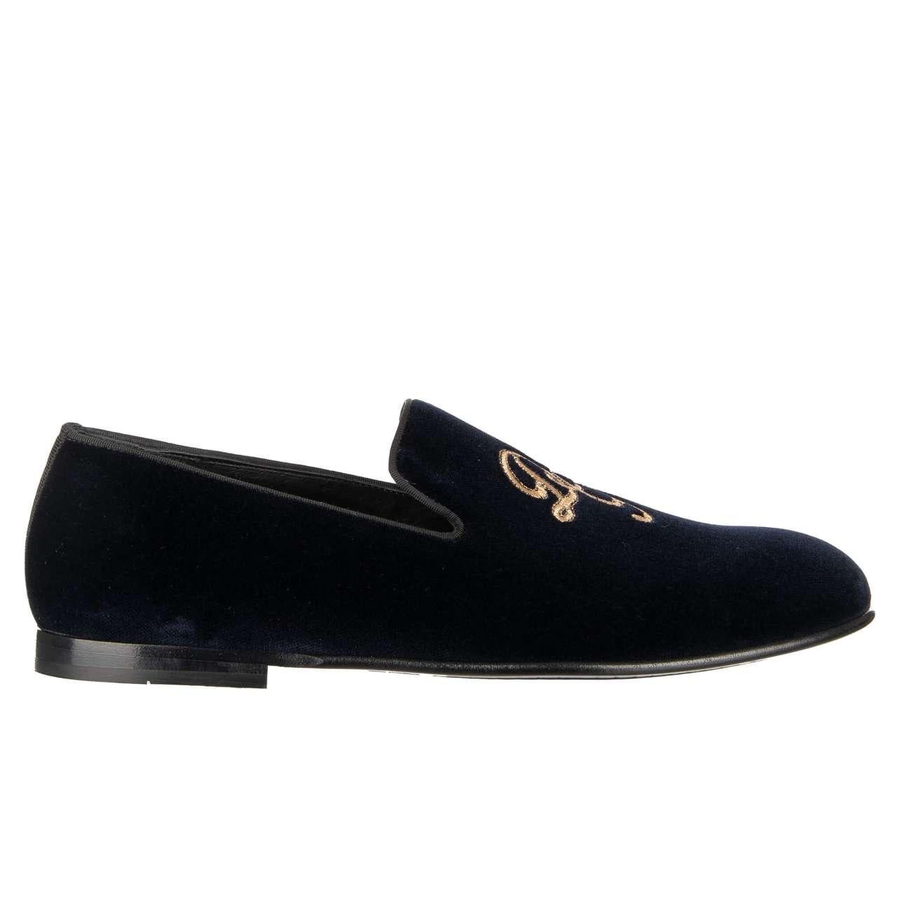 - Velvet loafer shoes AMALFI with embroidered golden DG logo in navy blue by DOLCE & GABBANA - MADE IN ITALY - Former RRP: EUR 595 - New with Box - Model: A50335-B9L43-80653 - Material: 89% Cotton, 10% Viscose, 1% Elastan - Sole: Leather - Color: