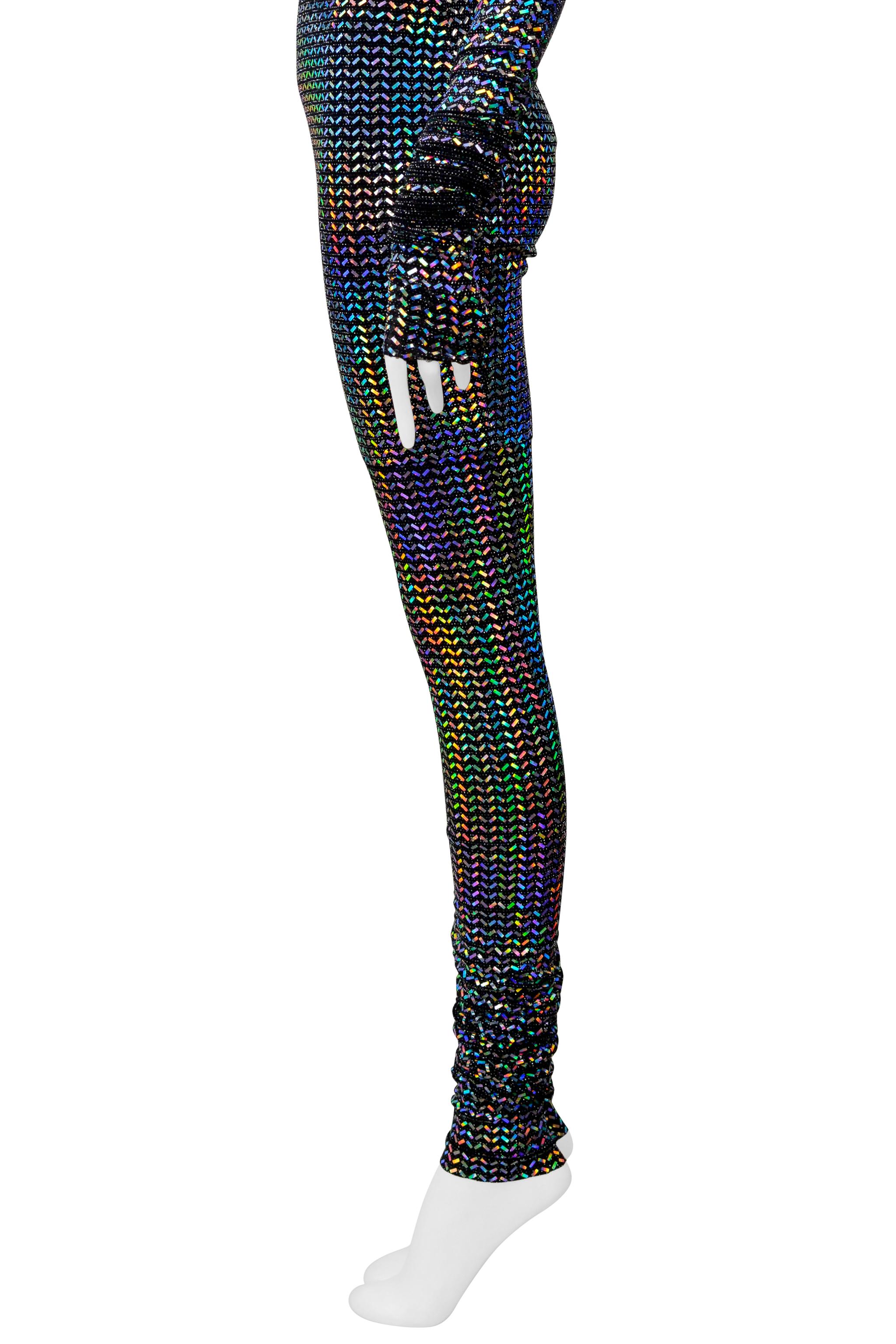 Dolce & Gabbana - Gambale lungo con paillettes arcobaleno 2021 in vendita 5