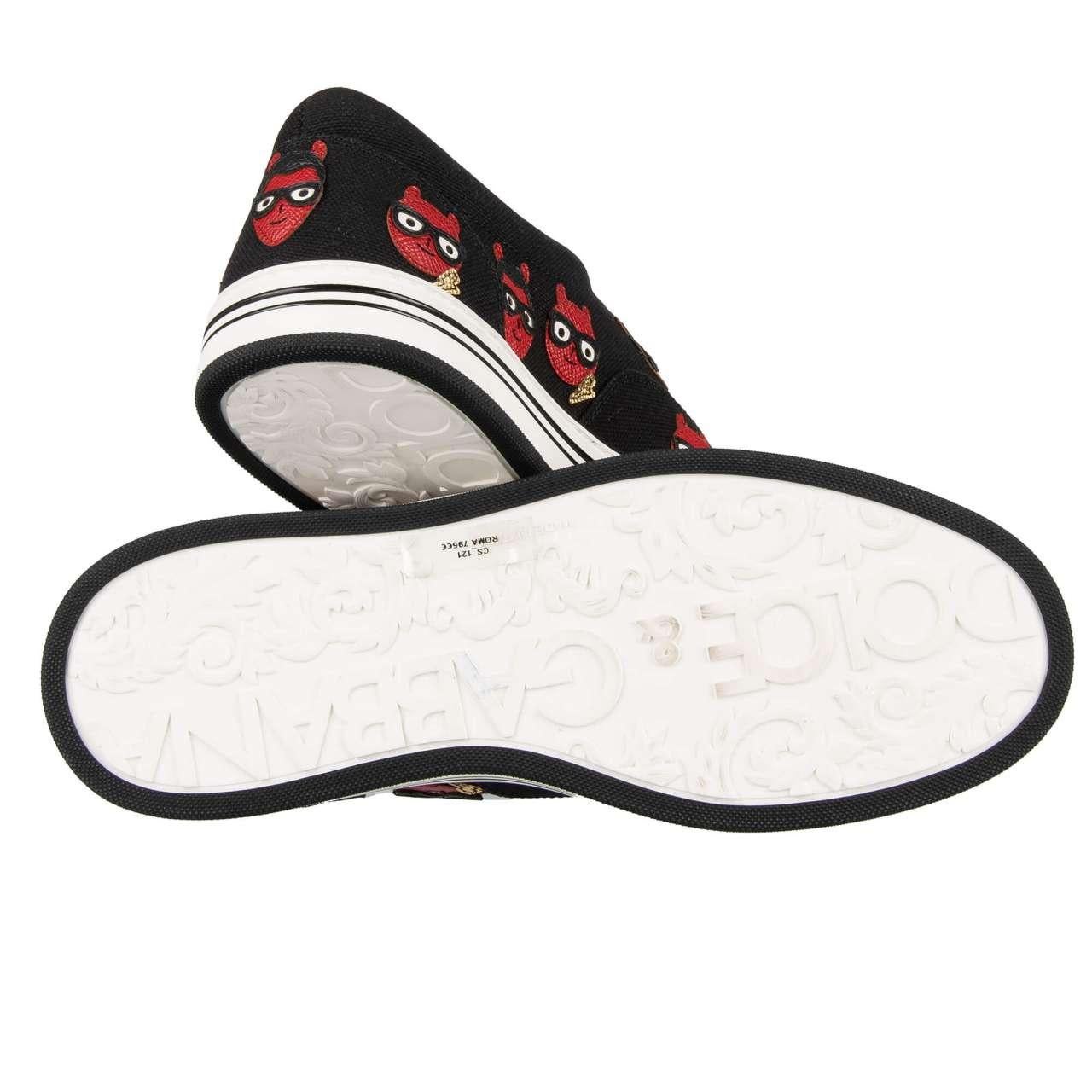 Men's Dolce & Gabbana Low-Top Canvas Sneaker ROMA with Leather Embroidery Black EUR 41 For Sale