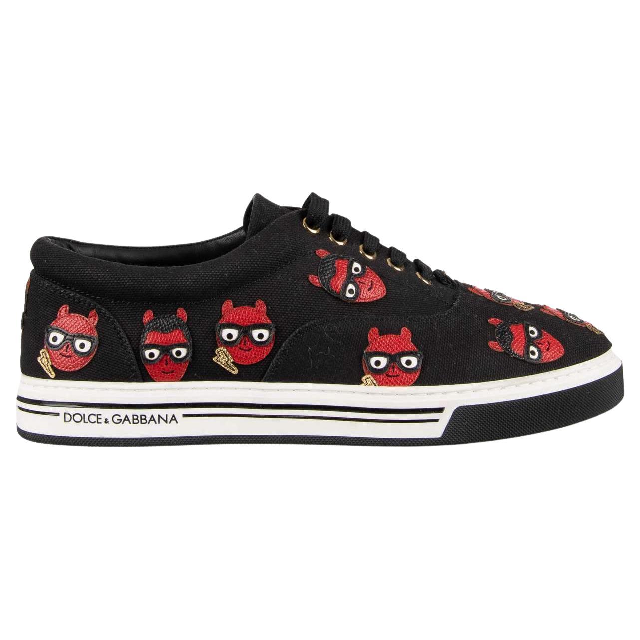 Dolce & Gabbana Low-Top Canvas Sneaker ROMA with Leather Embroidery Black EUR 41 For Sale