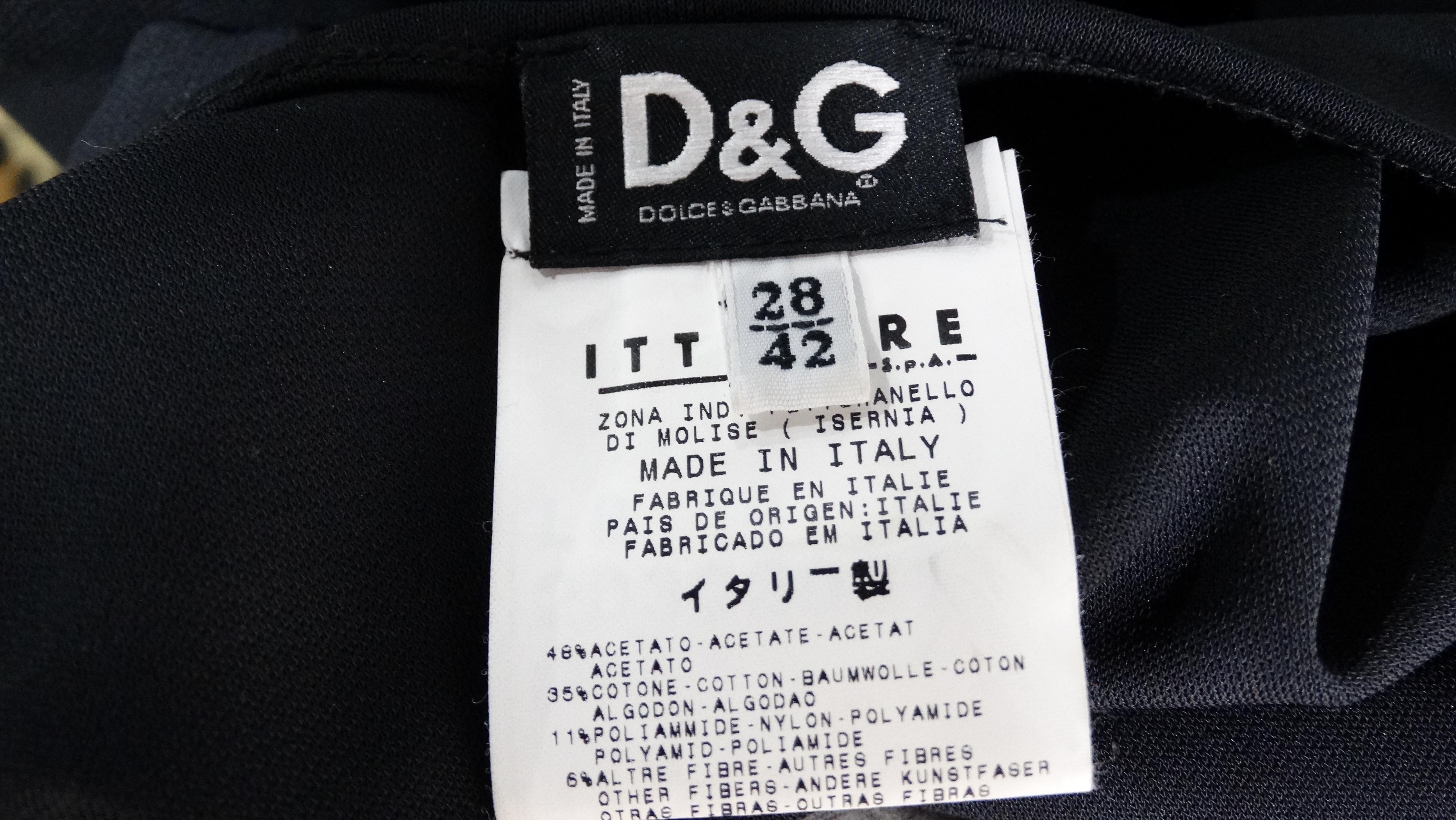 Dolce & Gabbana Kleid mit Zeitschriftendruck (Schwarz) im Angebot