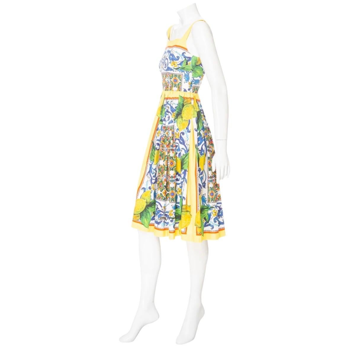 Dolce & Gabbana Majolica and Lemon Print Dress In Excellent Condition In Los Angeles, CA